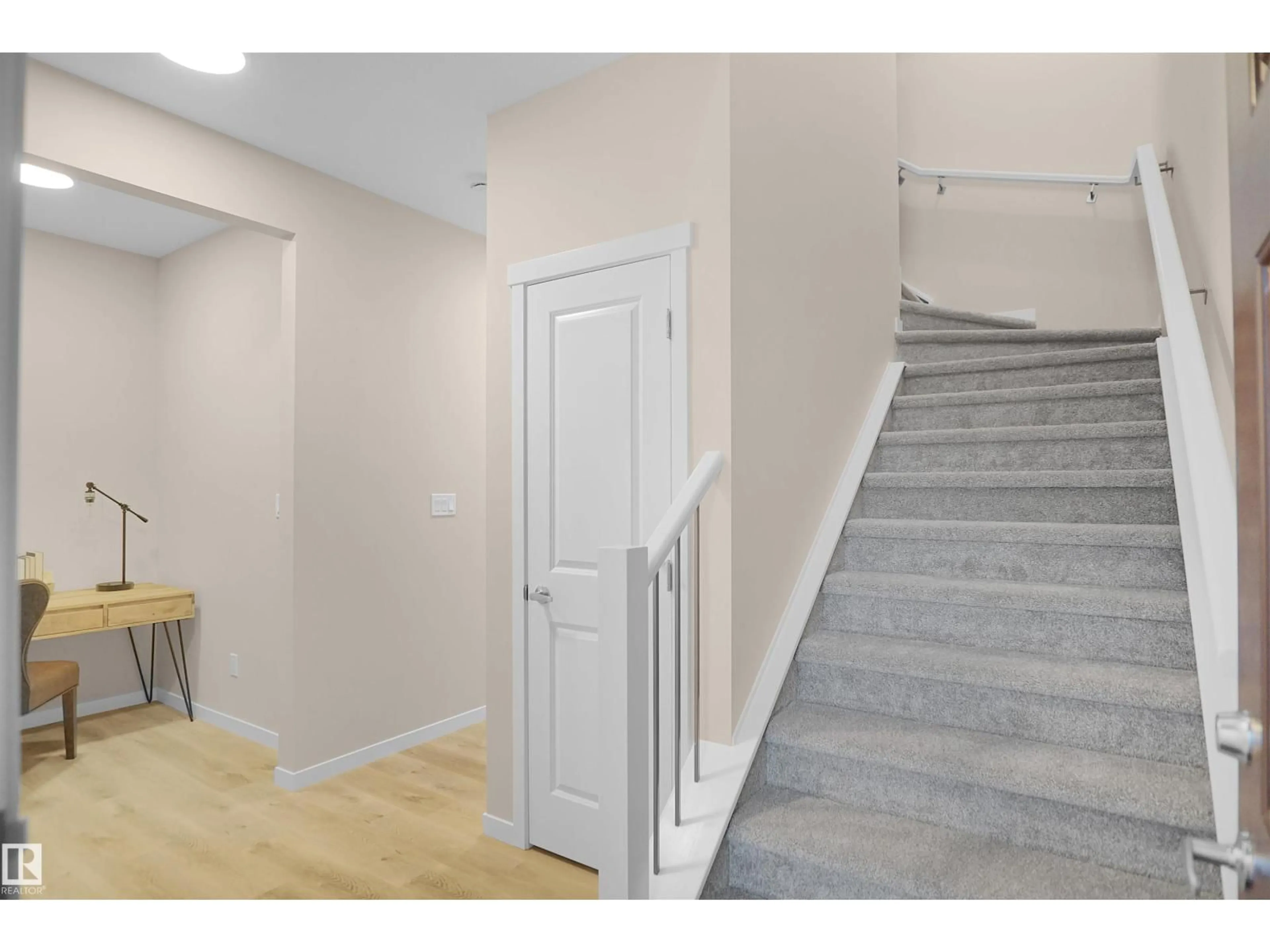 Unknown for 22910 95A AV, Edmonton Alberta T5T7A7