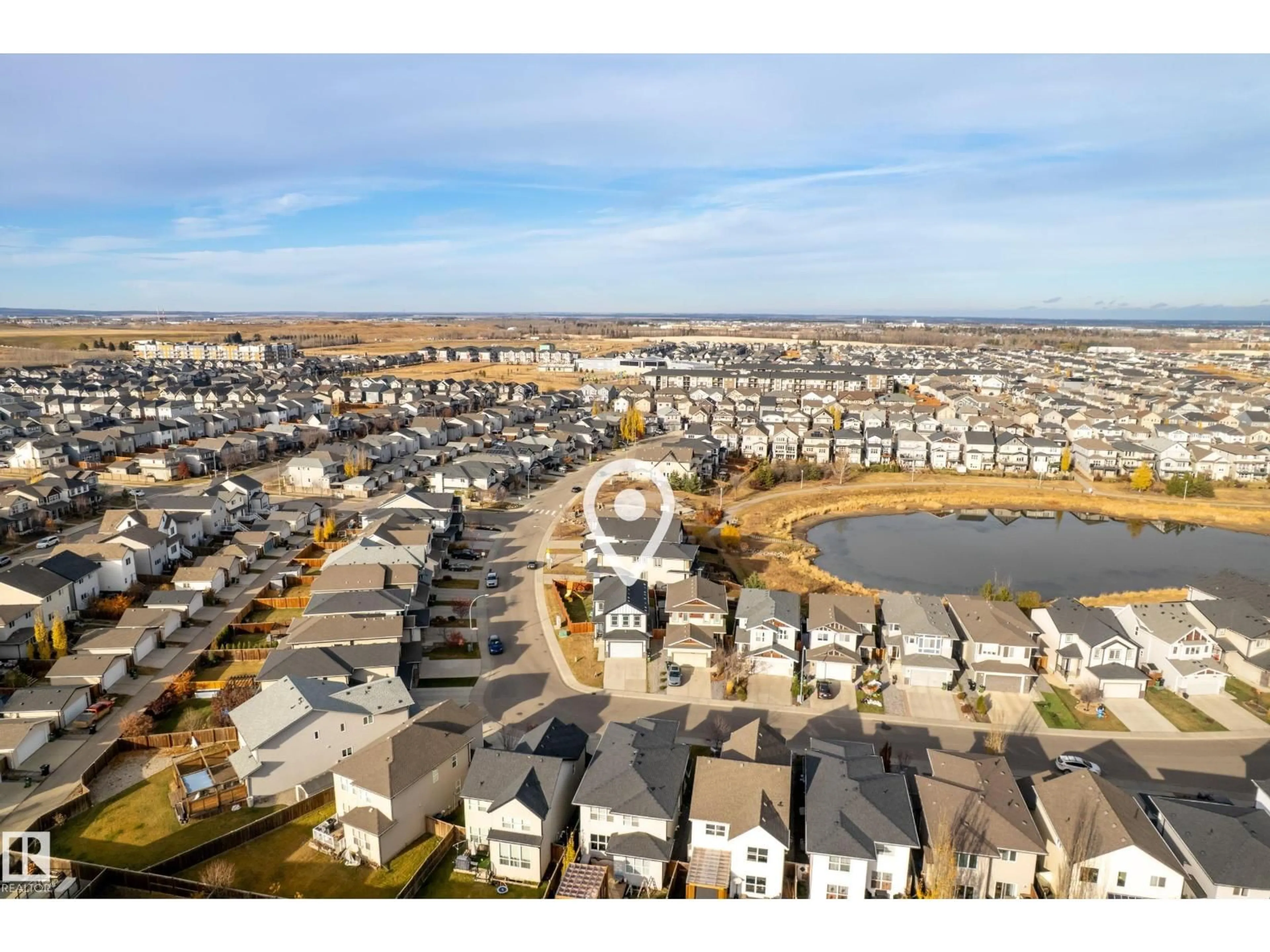 A pic from outside/outdoor area/front of a property/back of a property/a pic from drone, unknown for 1374 SECORD LANDING LD, Edmonton Alberta T5T5W7