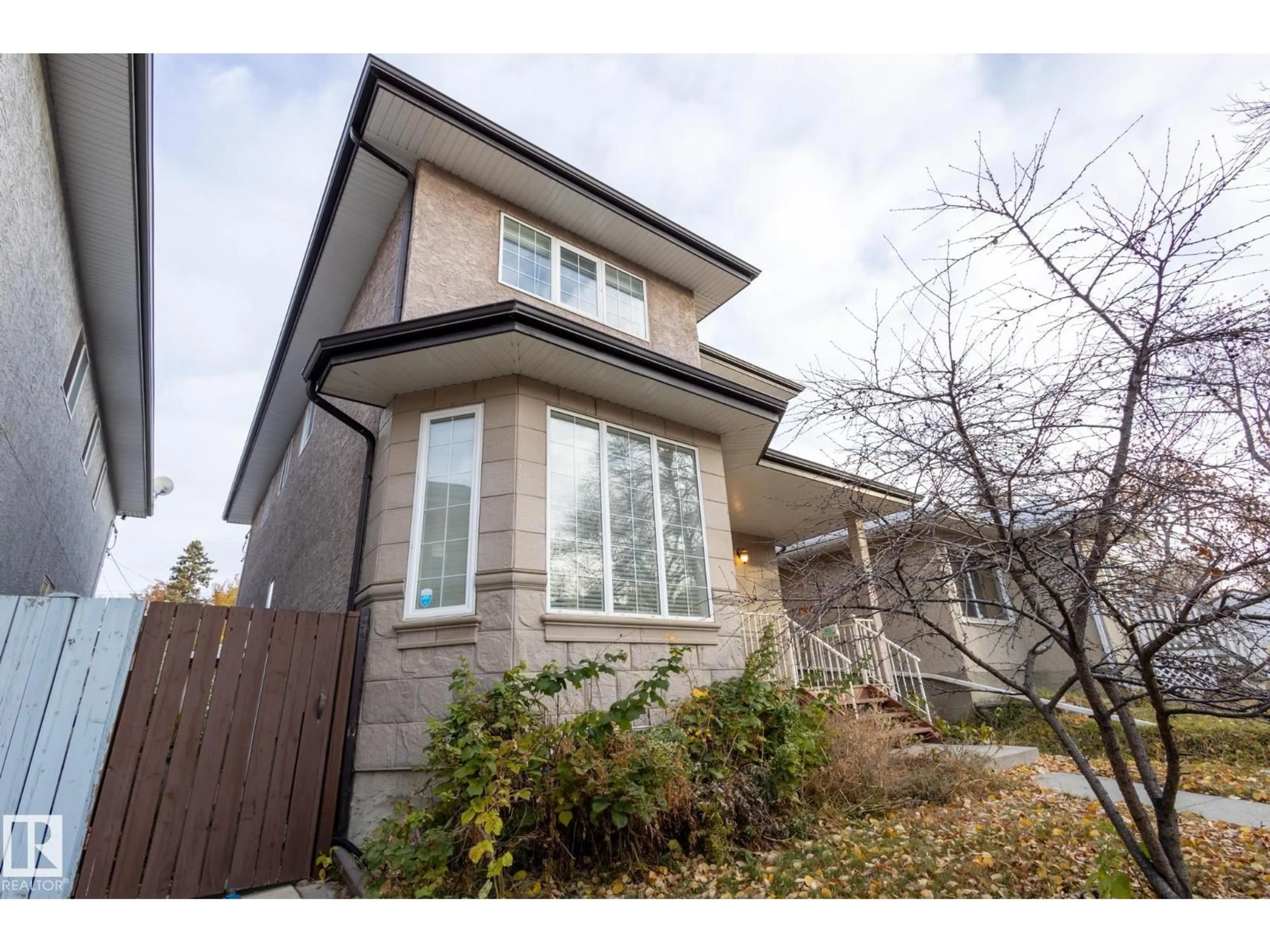 Unknown for 10708 76 AV, Edmonton Alberta T6E1L7