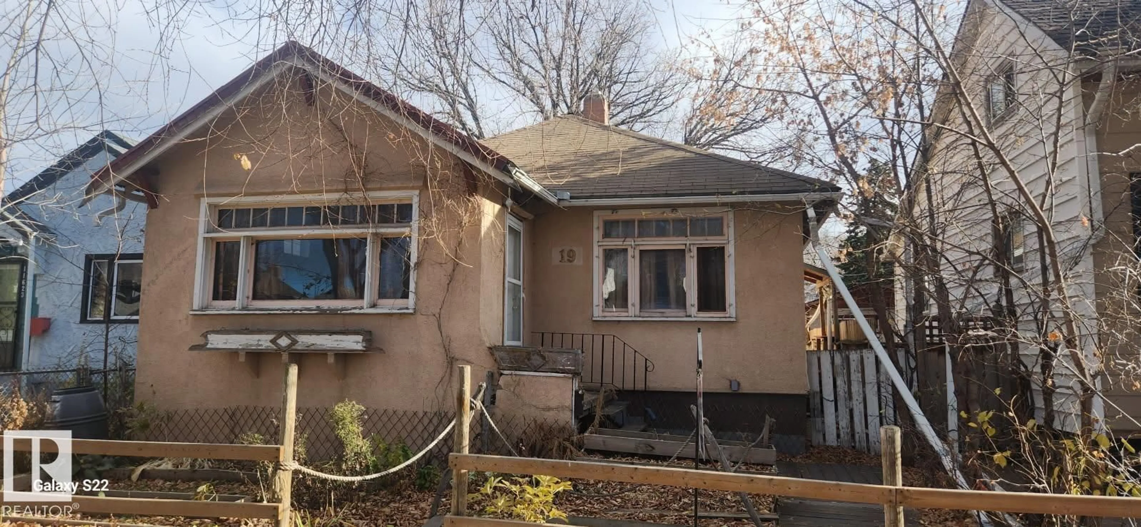 Unknown for NW - 11619 96 ST, Edmonton Alberta T5G1T8