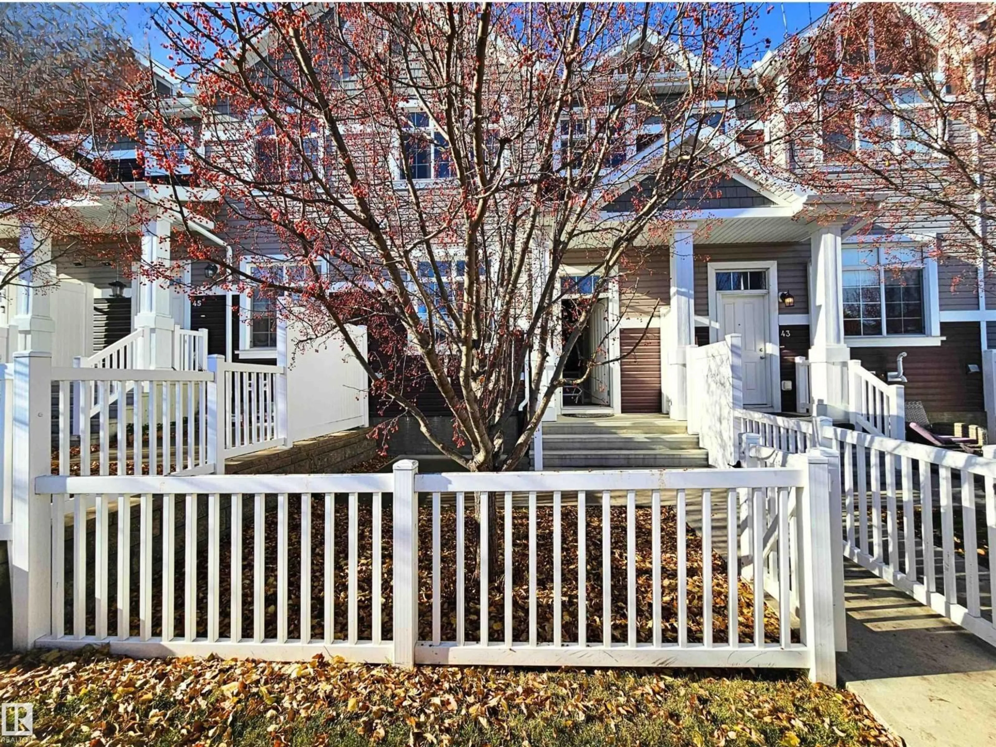 Unknown for #44 - 9151 SHAW WY, Edmonton Alberta T6X1W7