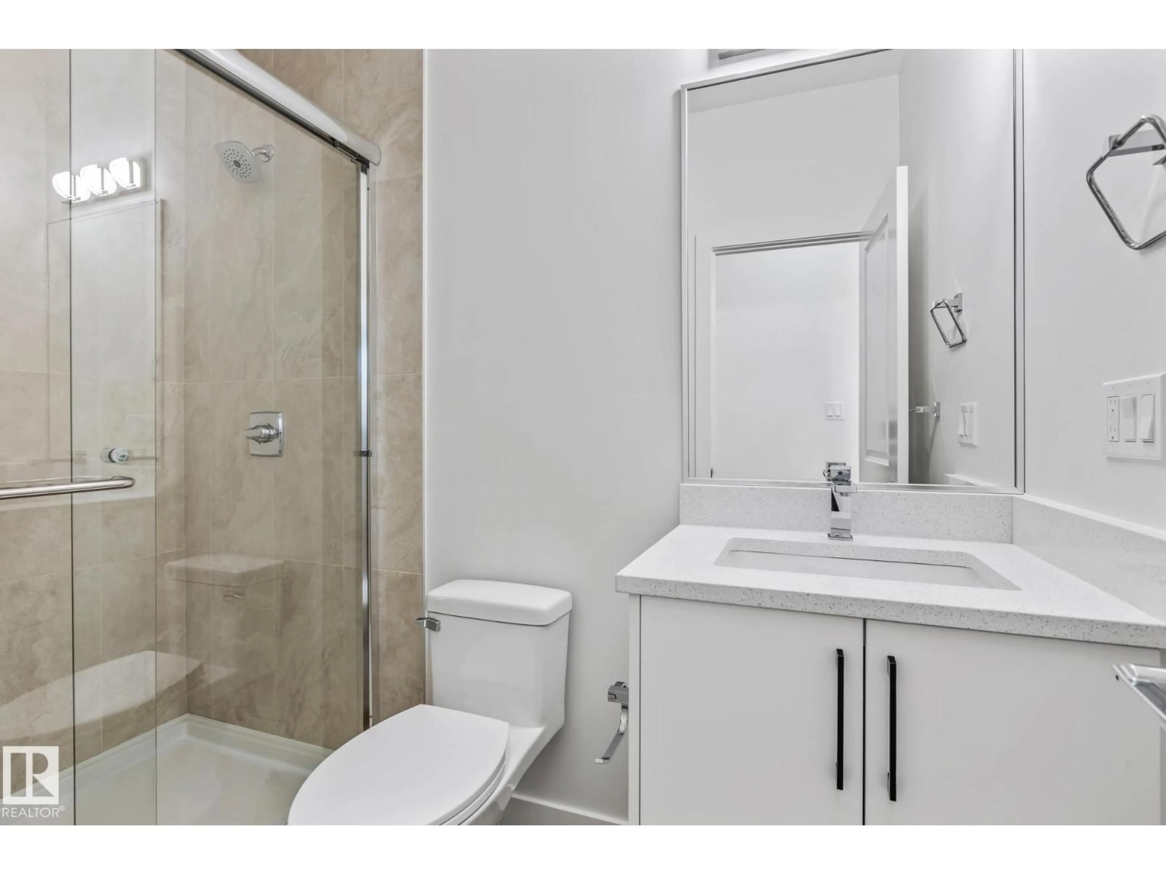 Standard bathroom, unknown for 215 SAVOY CR, Sherwood Park Alberta T8H3A8
