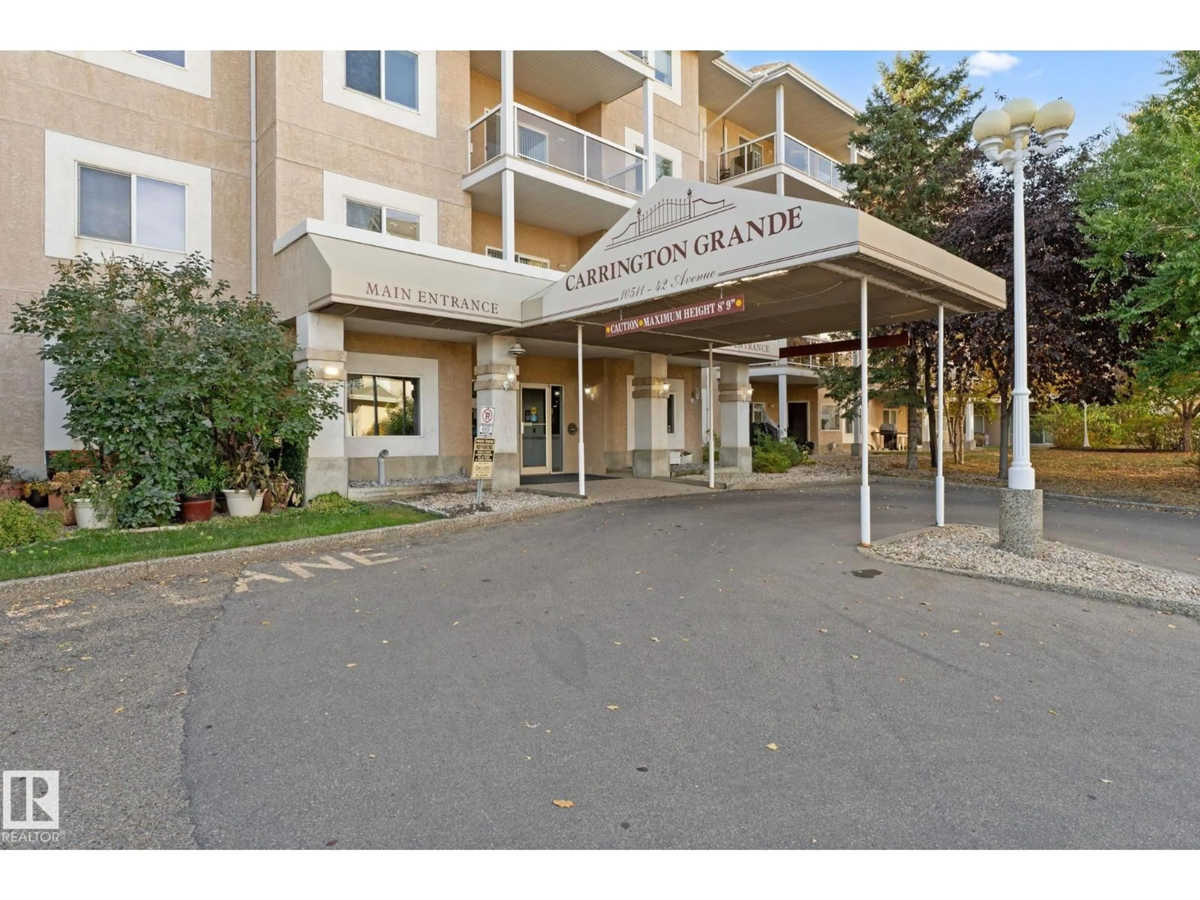 Unknown for #404 - 10511 42 AV, Edmonton Alberta T6J7G8