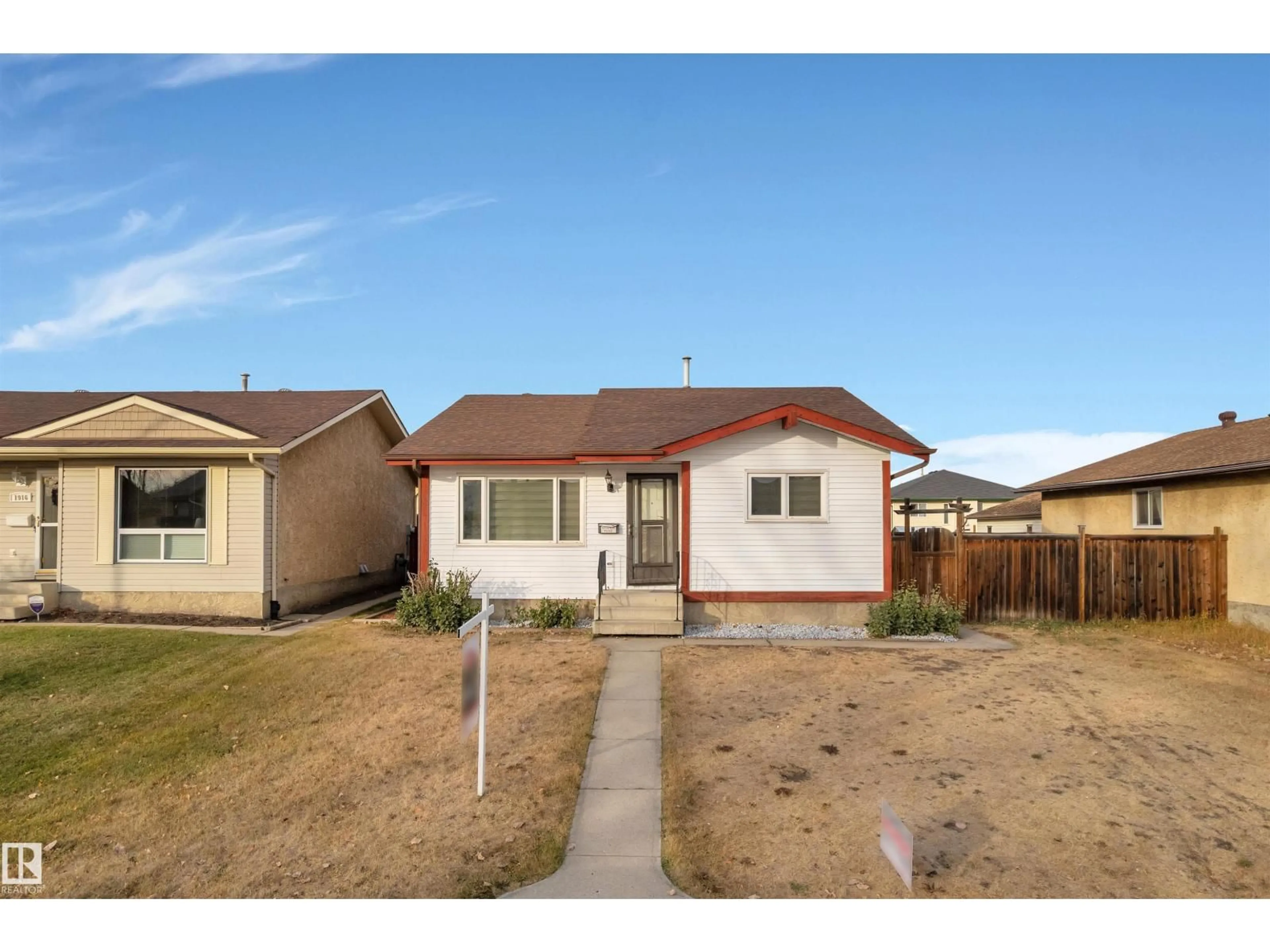 Unknown for 1912 151 NW, Edmonton Alberta T5Y2A6