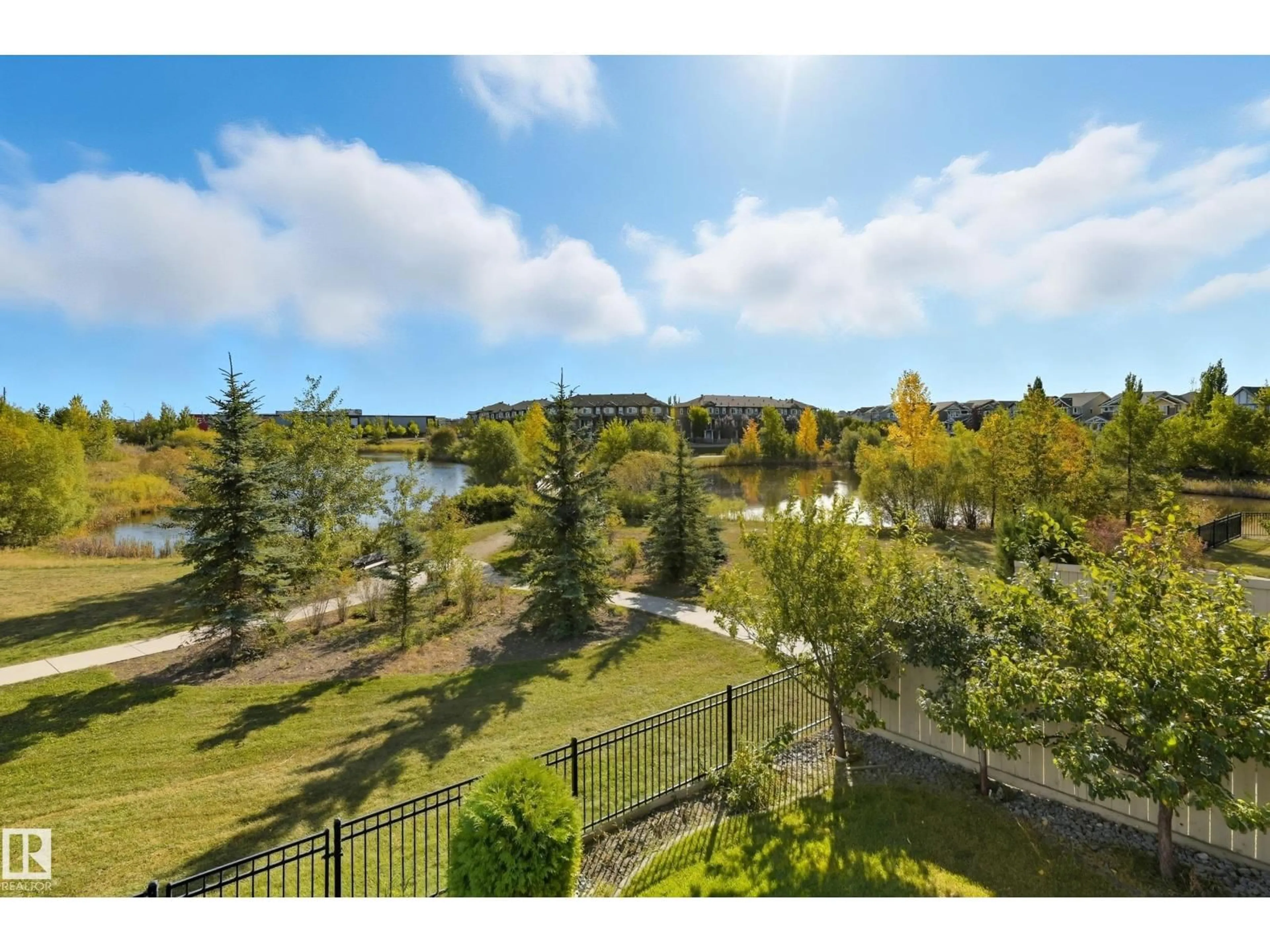 Patio, water/lake/river/ocean view for 1590 CHAPMAN WAY, Edmonton Alberta T6W0Z2