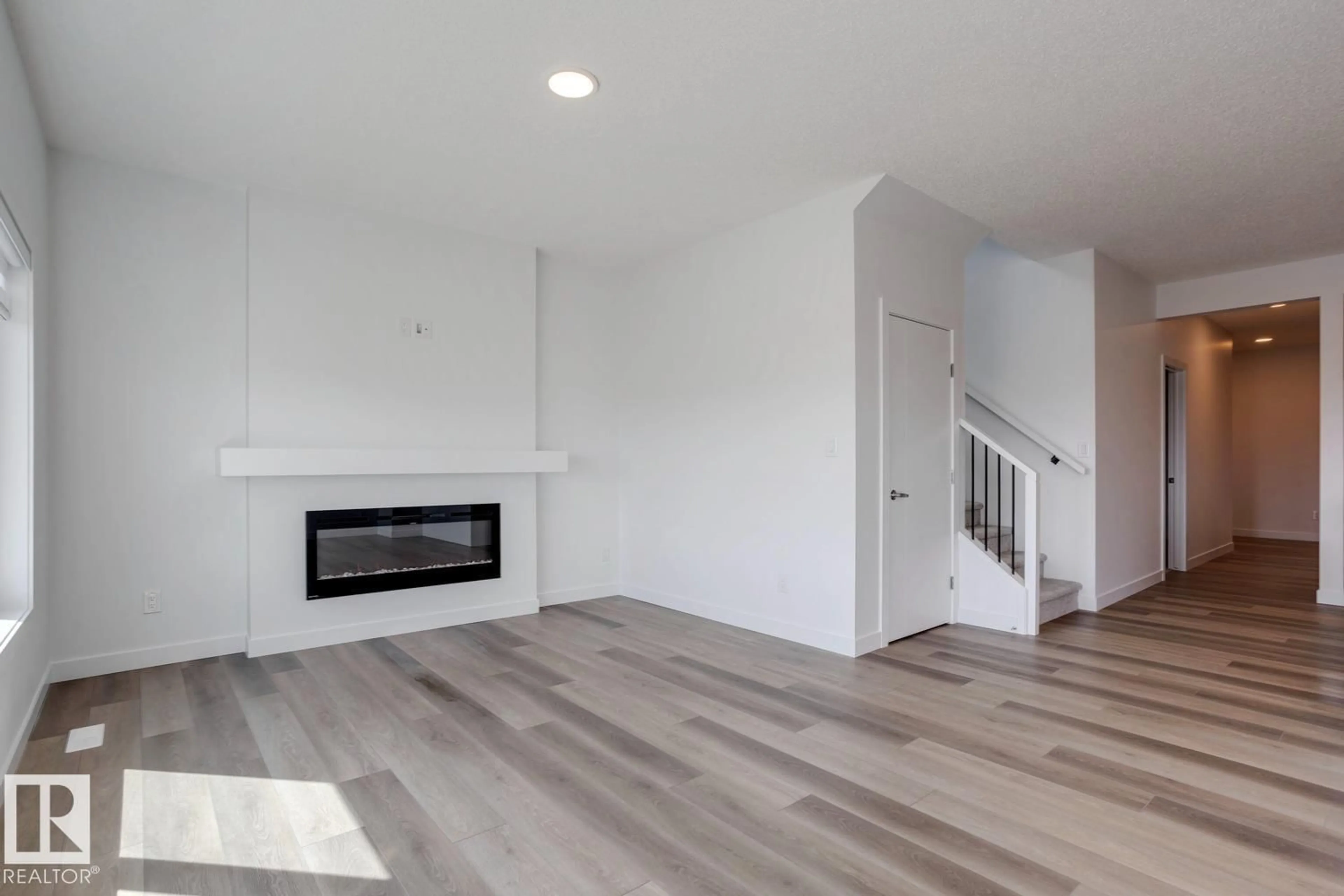 A pic of a room for 360 BLUFF COVE, Leduc Alberta T9E1S2