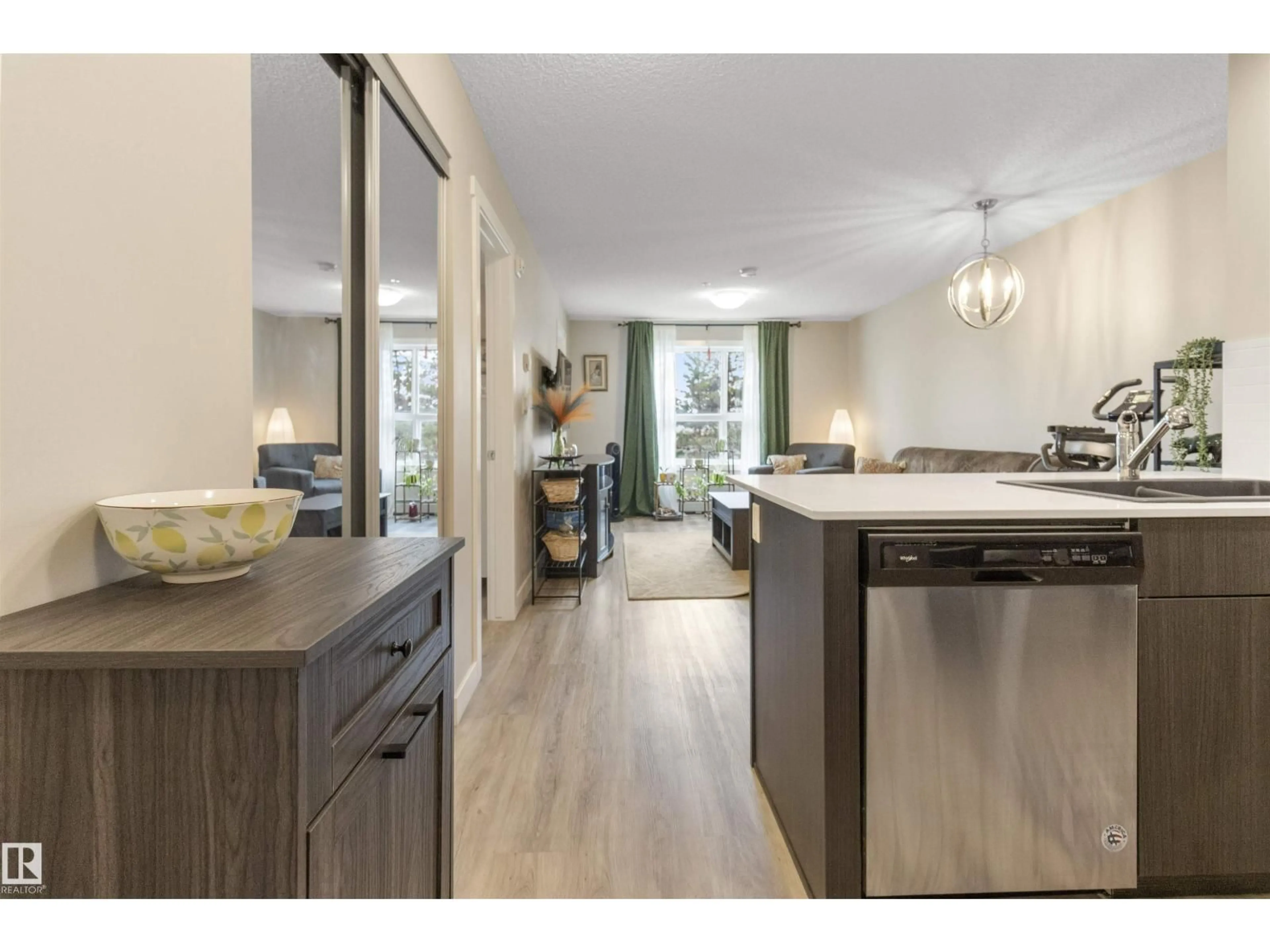 Open concept kitchen, unknown for #101 - 1506 TAMARACK BV, Edmonton Alberta T6T2J5