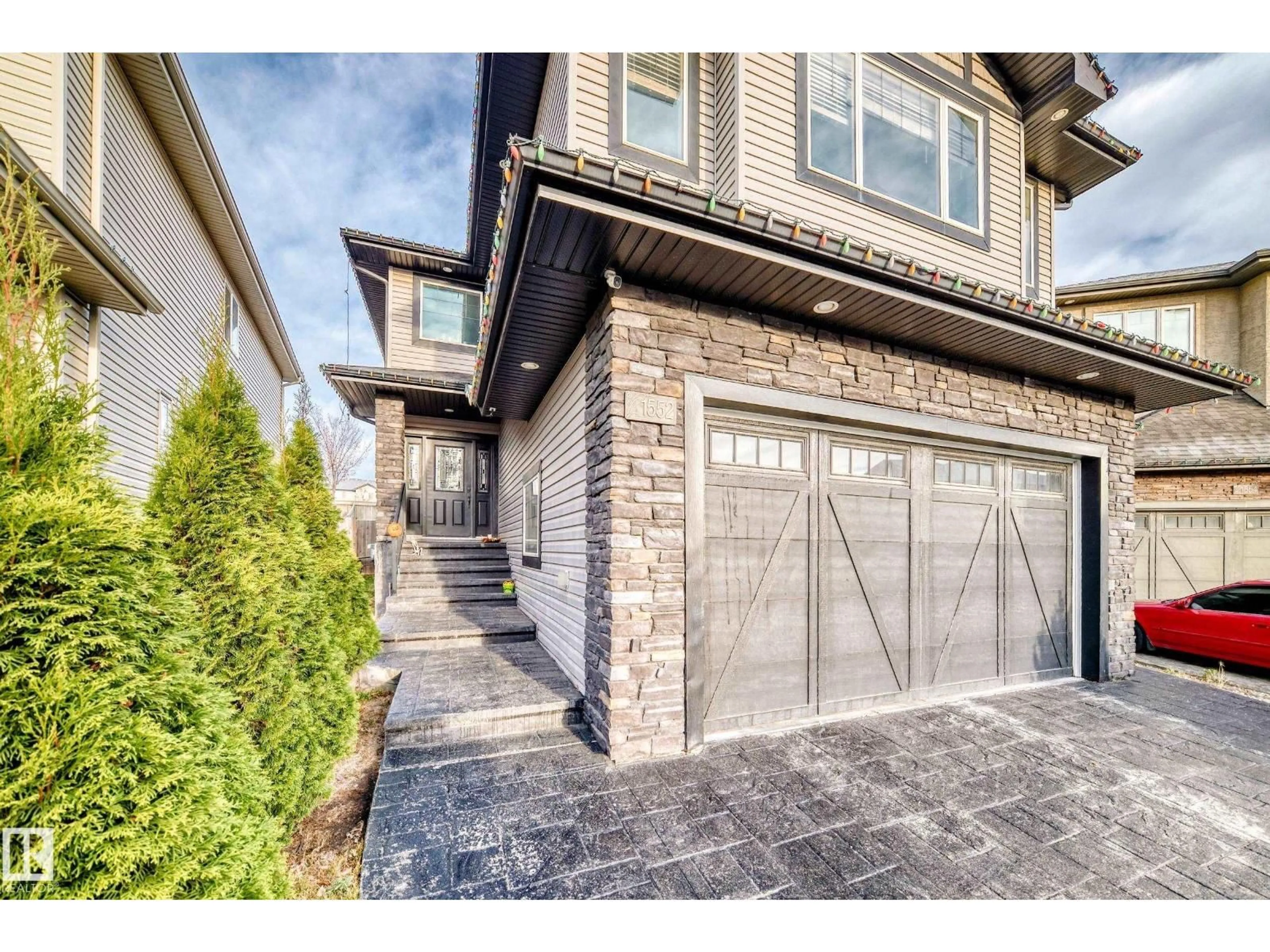 Unknown for CA SW - 1552 CUNNINGHAM CAPE, Edmonton Alberta T6W0Y3