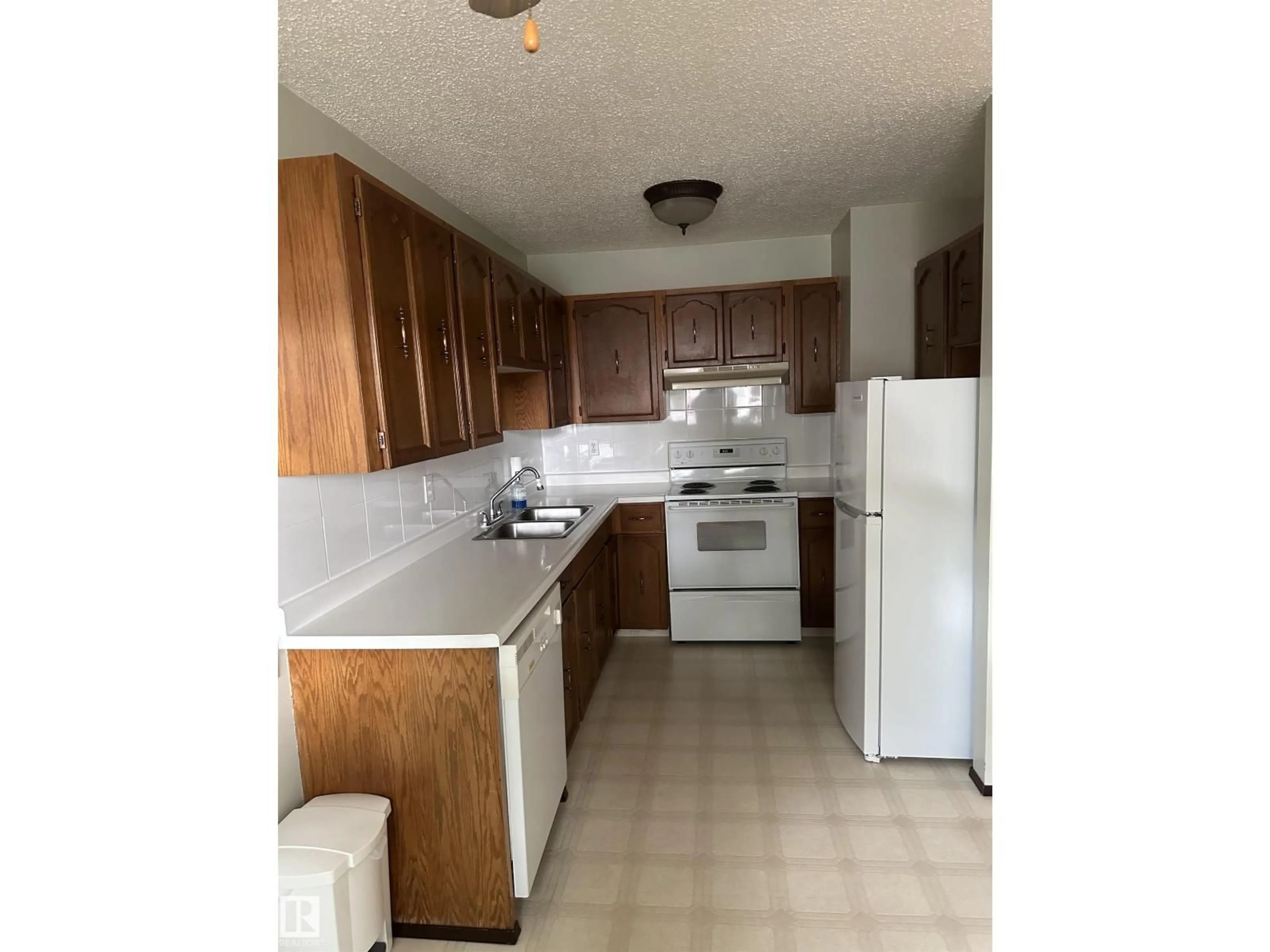 Standard kitchen, unknown for #35 - 4707 126 AV, Edmonton Alberta T5A4K4