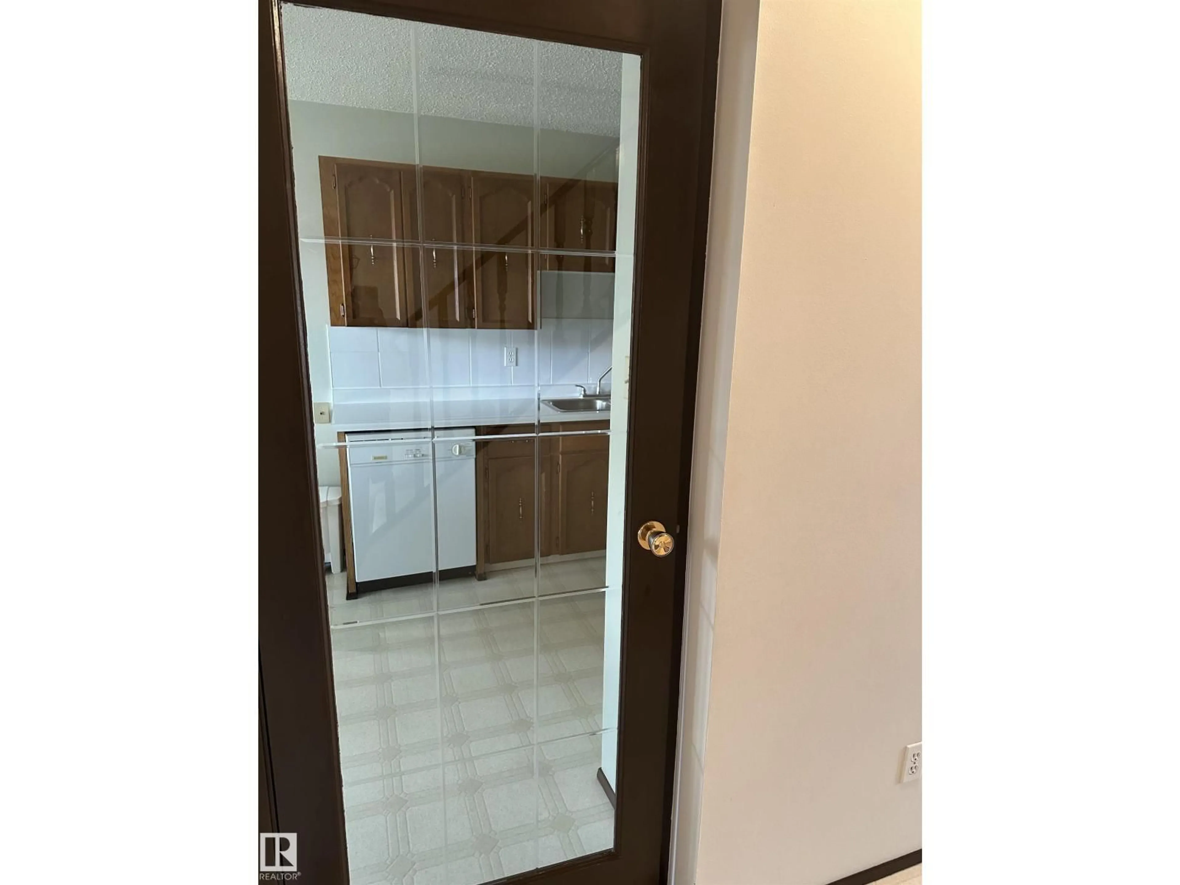 Unknown for #35 - 4707 126 AV, Edmonton Alberta T5A4K4