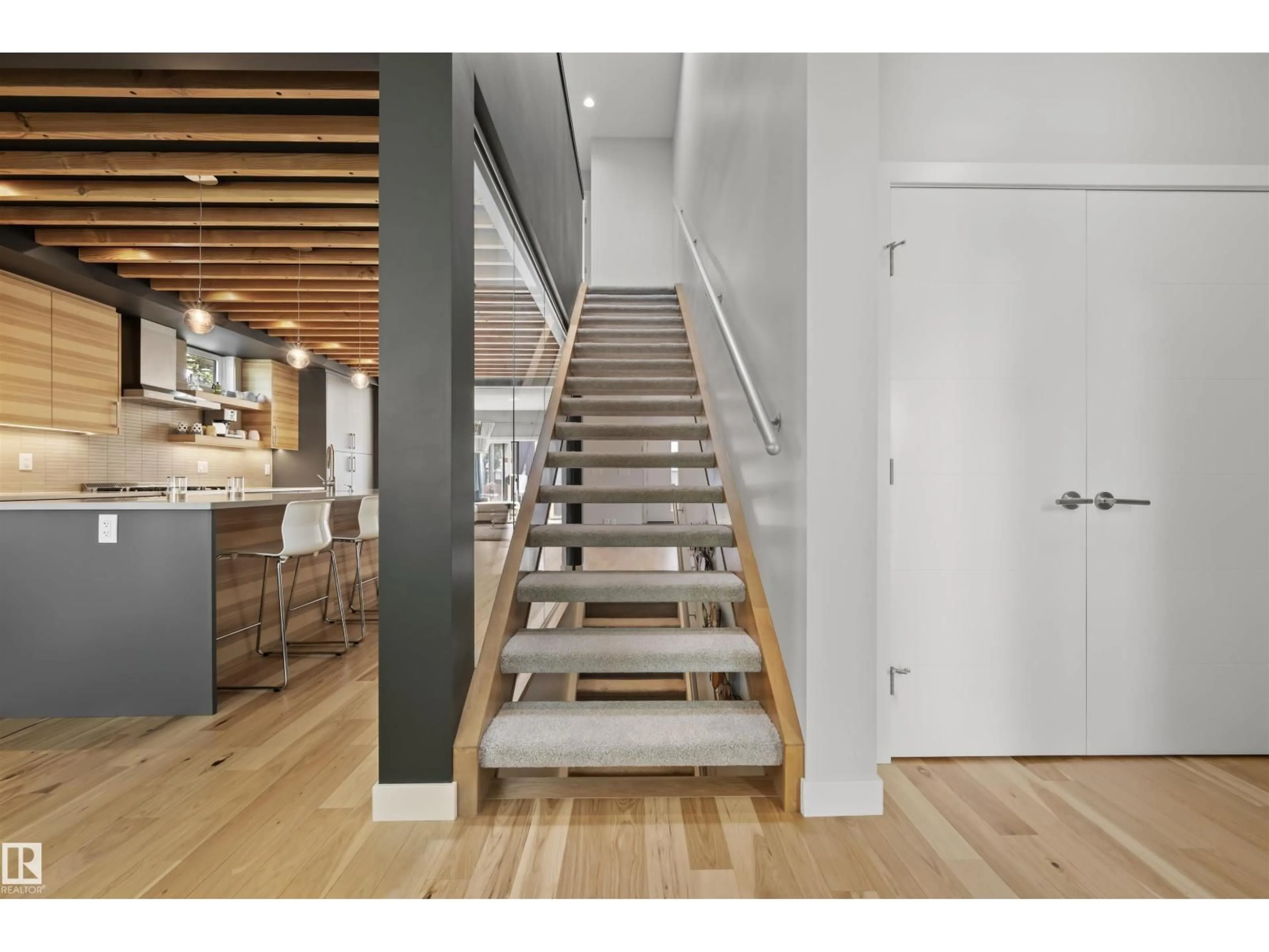 Unknown for 9803 74 AV, Edmonton Alberta T6E1G1