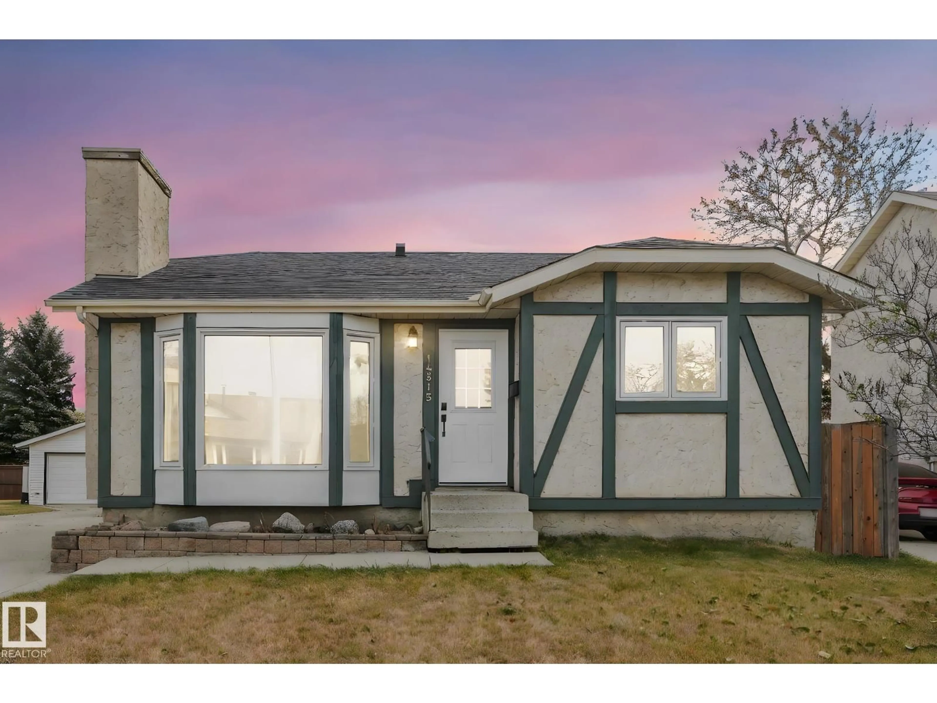 Home with vinyl exterior material, street for NW - 14515 29 ST, Edmonton Alberta T5Y2E1