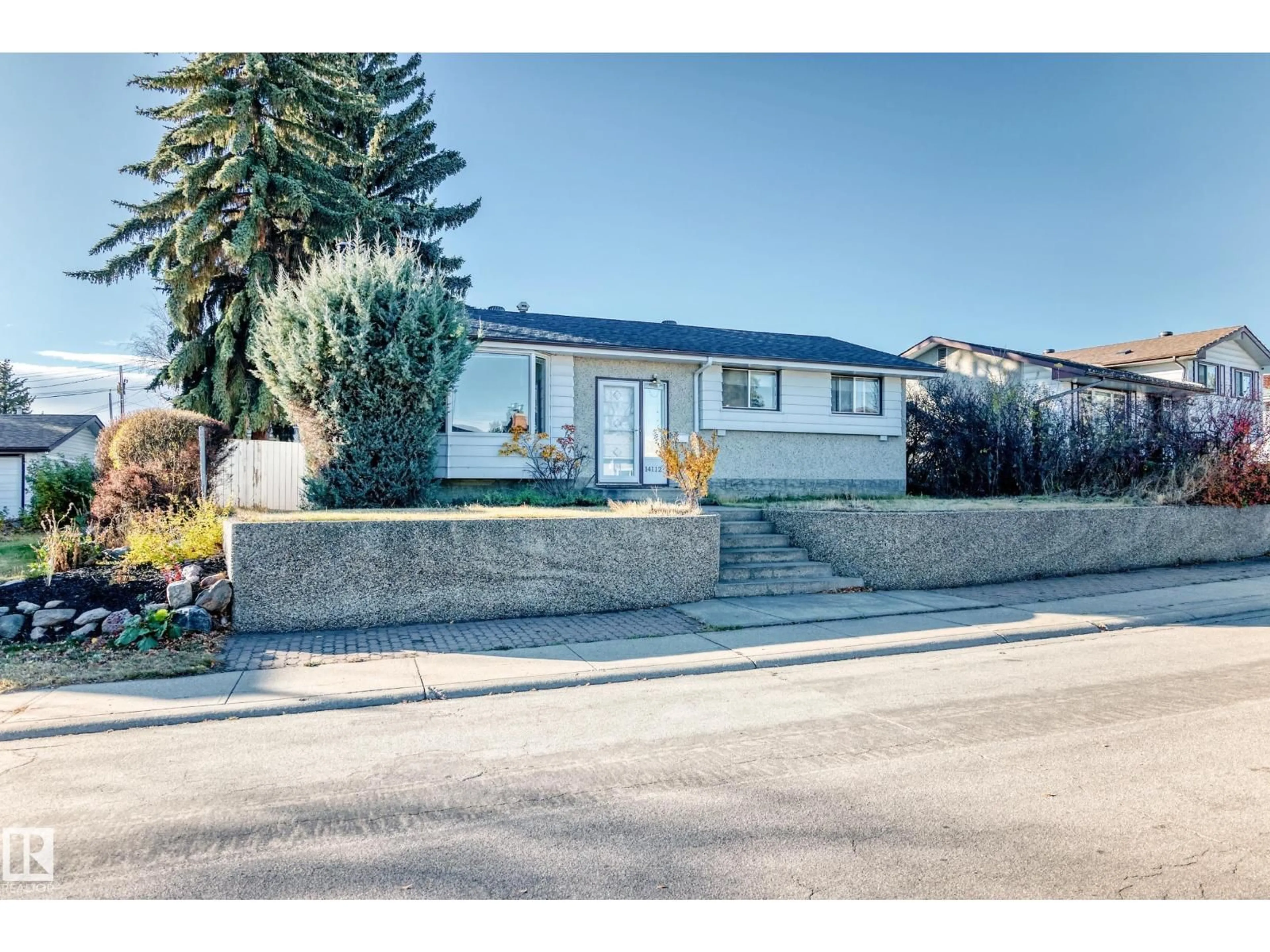 Unknown for 14112 59 ST, Edmonton Alberta T5A1P1