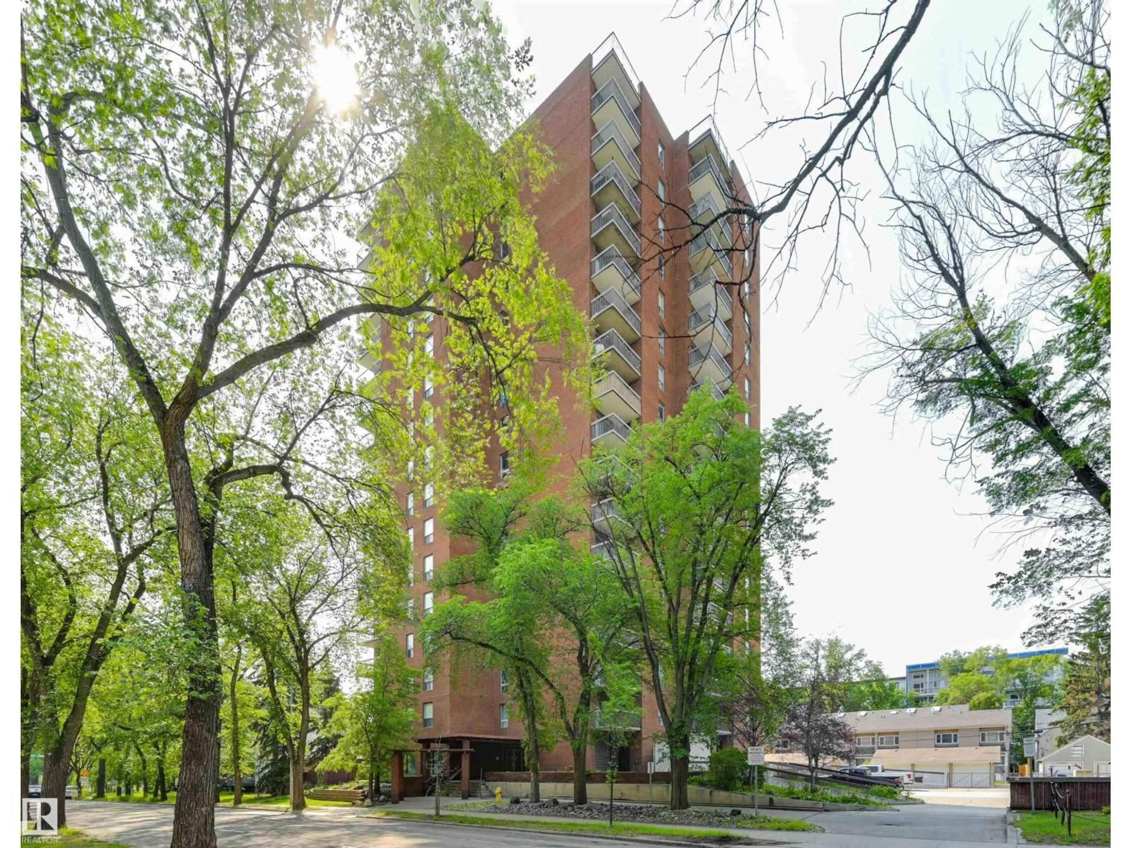 Unknown for 11027 - 1204 87 AV, Edmonton Alberta T6G2P9