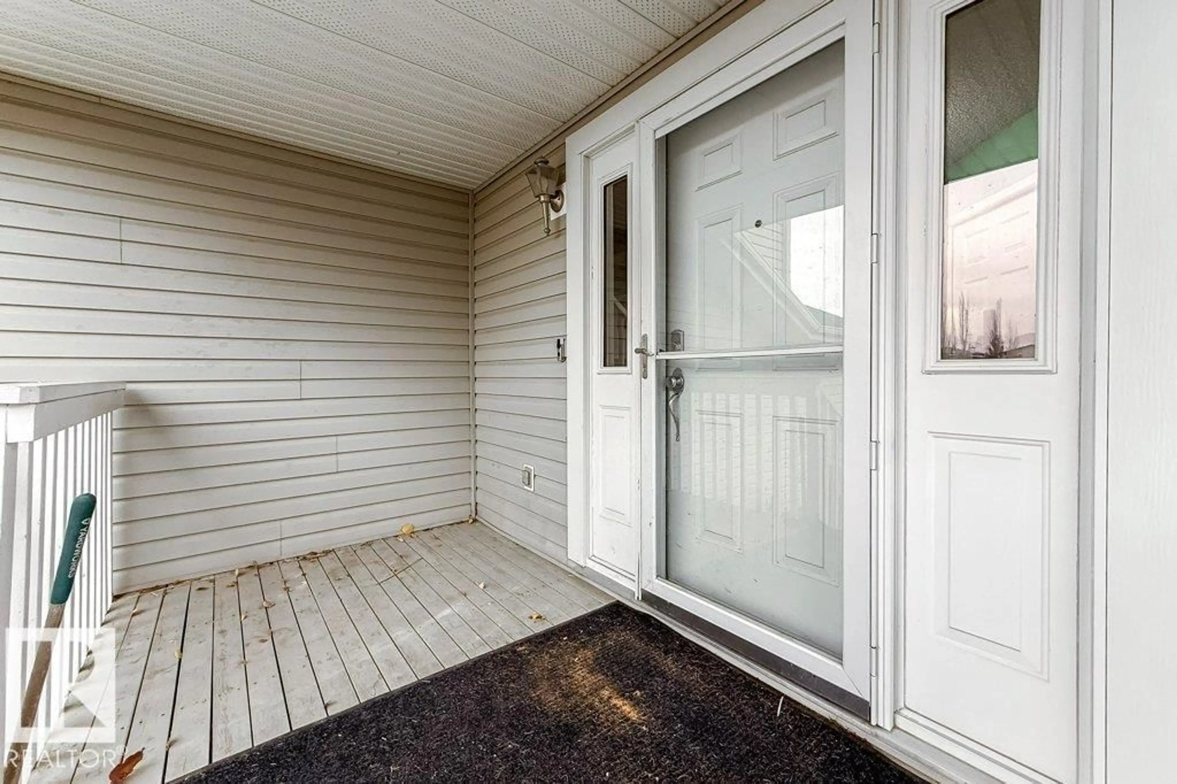 Unknown for 6 LANSING, Spruce Grove Alberta T7X4K3