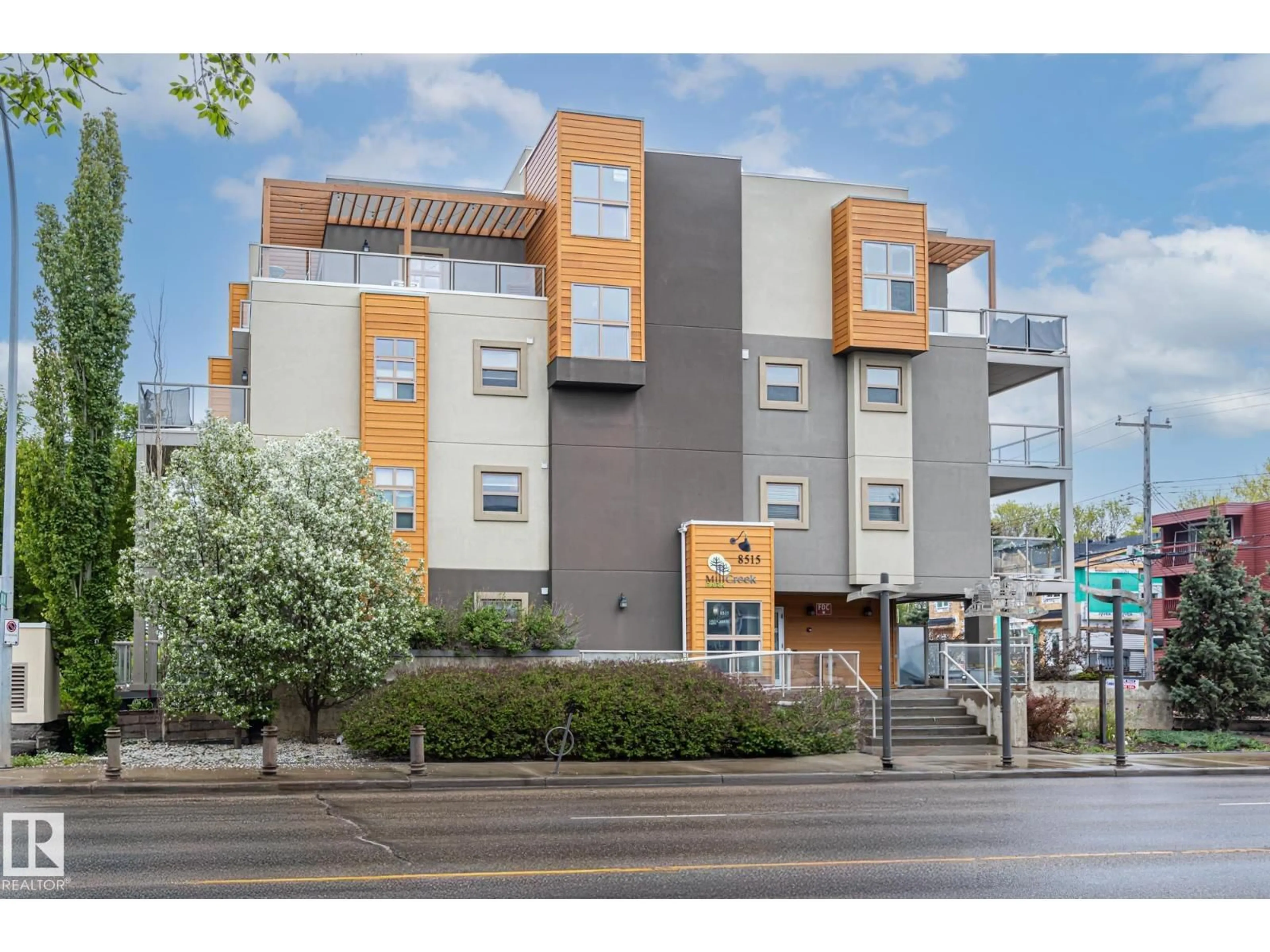 Unknown for 205 8515 99 ST NW, Edmonton Alberta T6E3T7