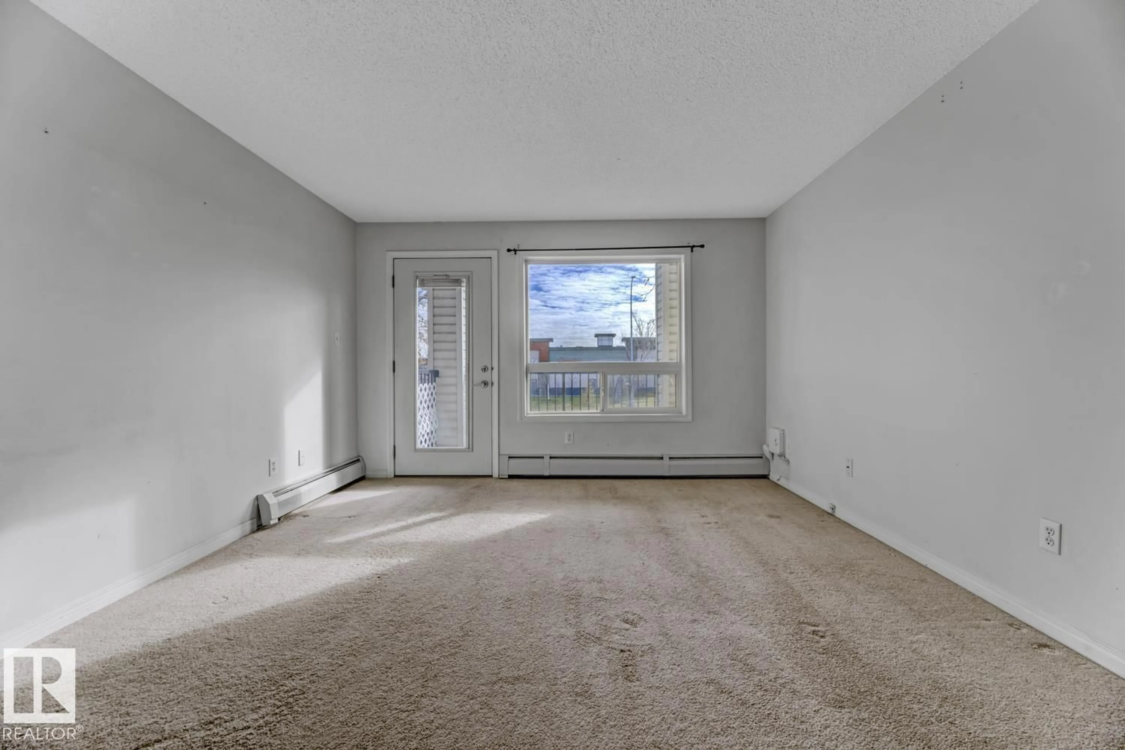 A pic of a room for #1211 - 1211 SOUTH TERWILLEGAR DR, Edmonton Alberta T6R0L8