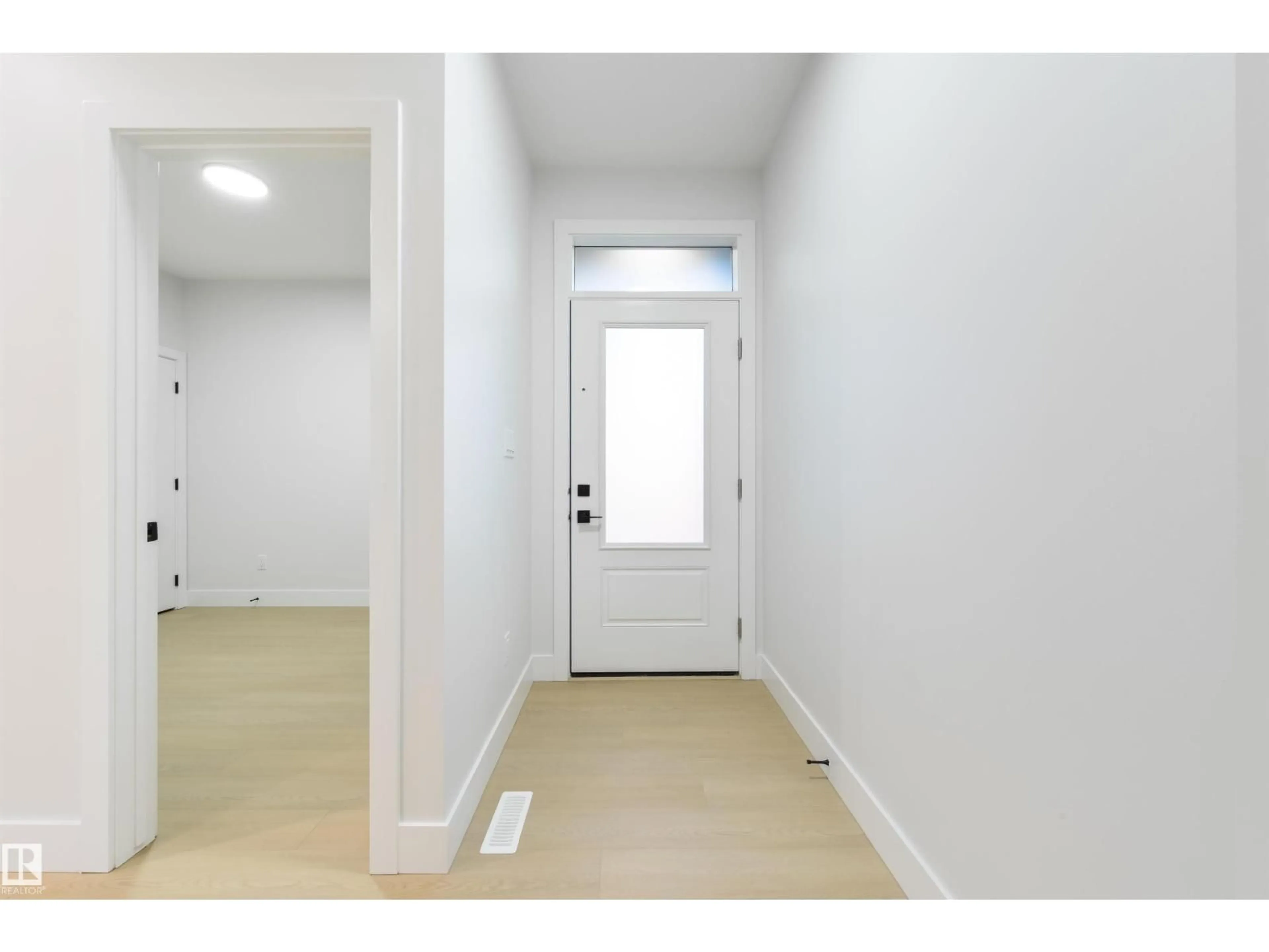 Indoor entryway for SW SW - 2067 COLLIP CR, Edmonton Alberta T6W5T5