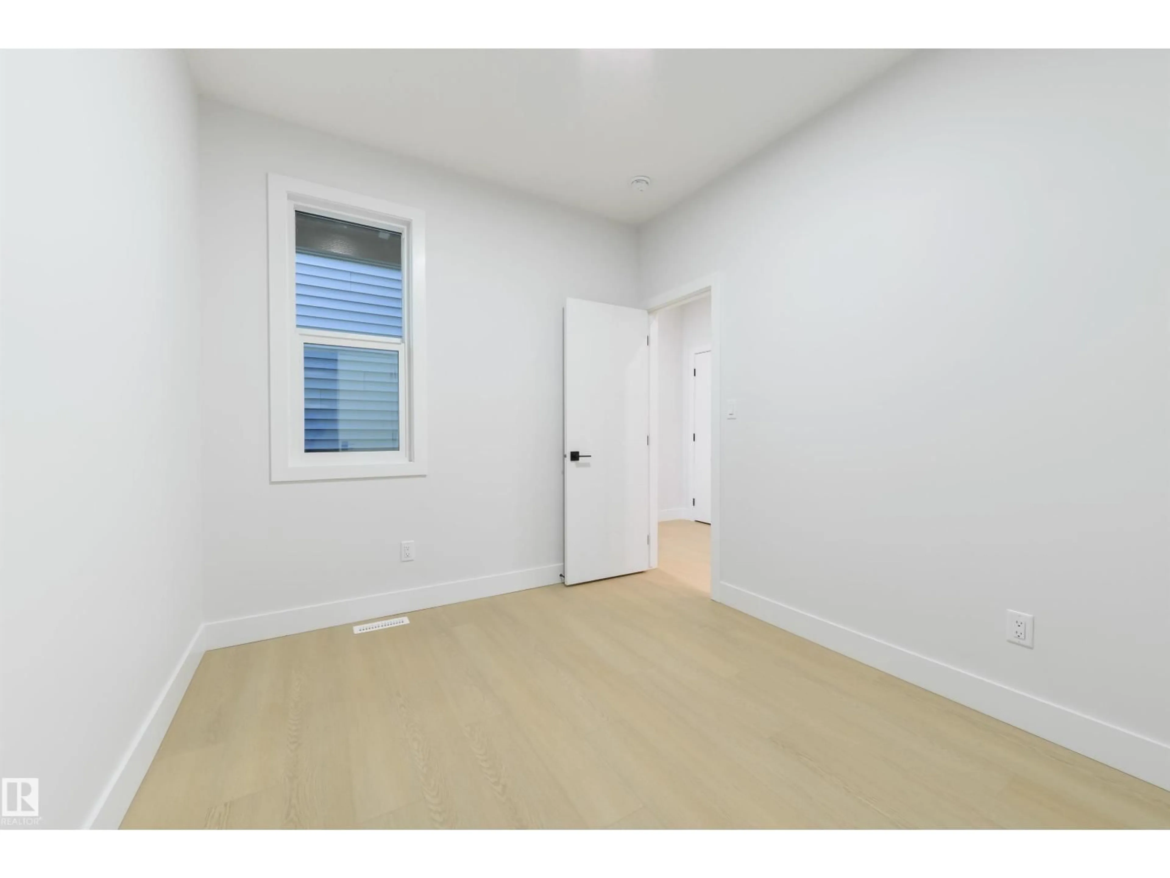 A pic of a room for SW SW - 2067 COLLIP CR, Edmonton Alberta T6W5T5