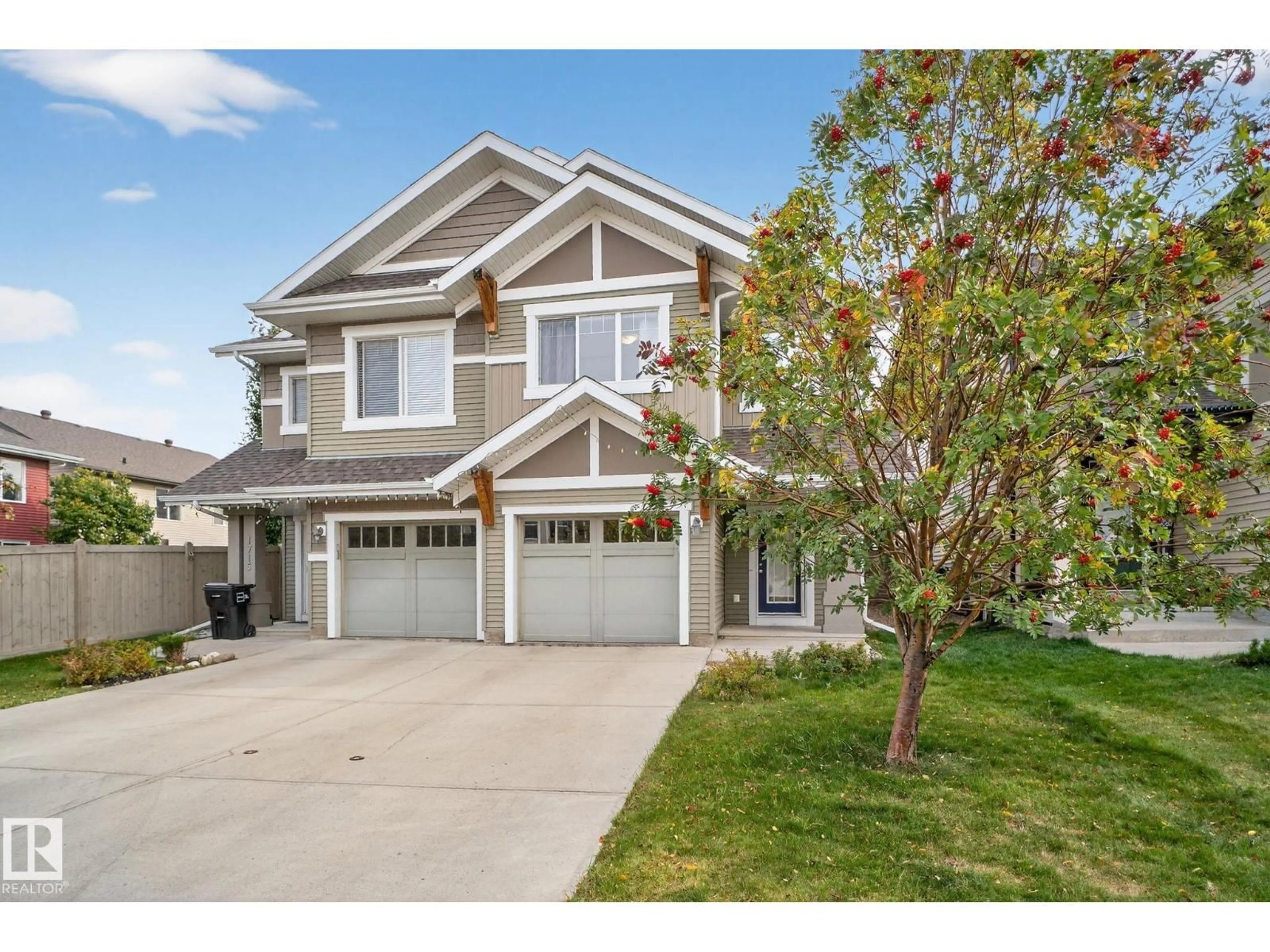 Home with vinyl exterior material, street for 1717 CHAPMAN WAY SW, Edmonton Alberta T6W0Y6