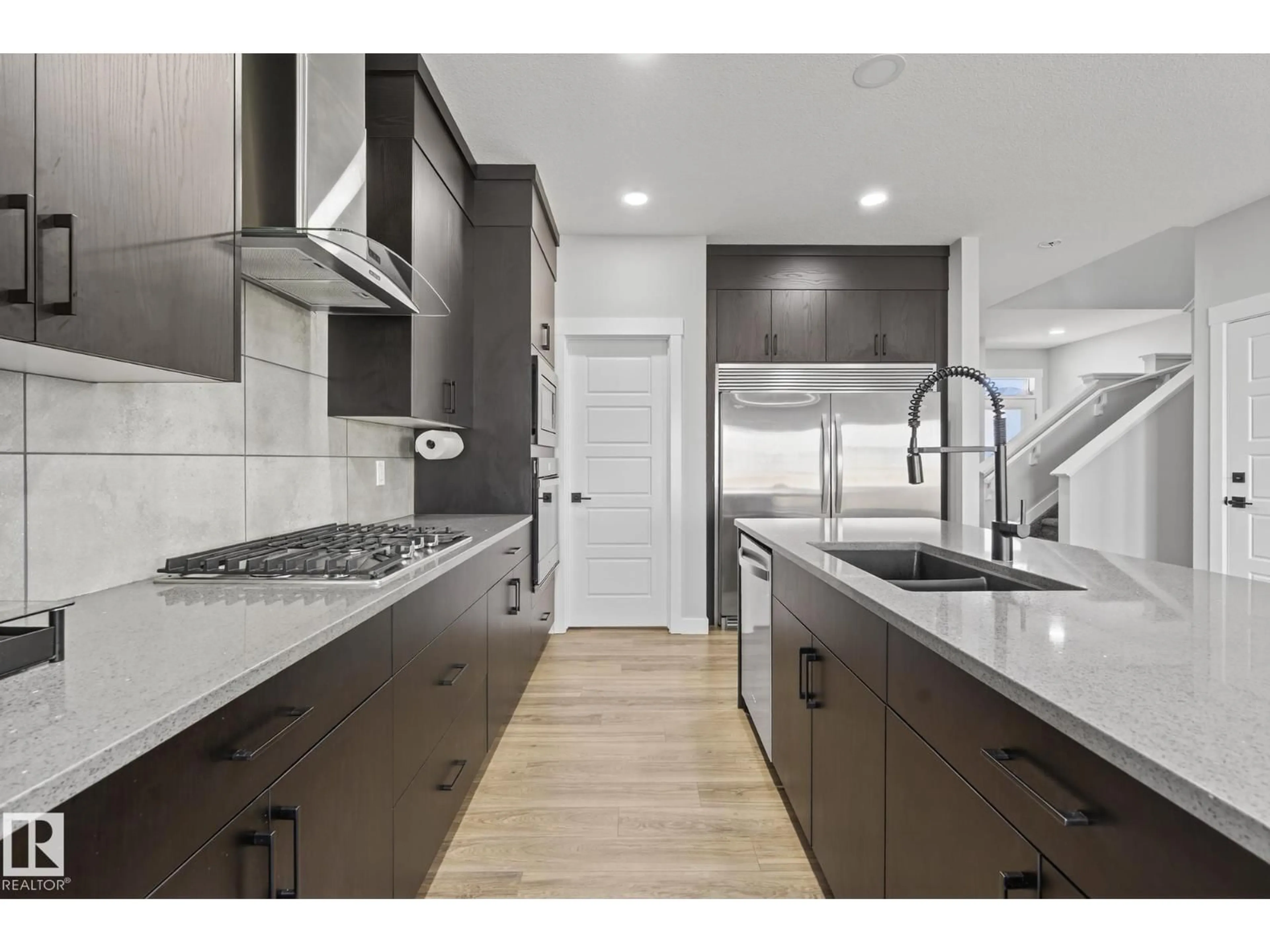 Contemporary kitchen, unknown for 9704 224 ST, Edmonton Alberta T5T7P4