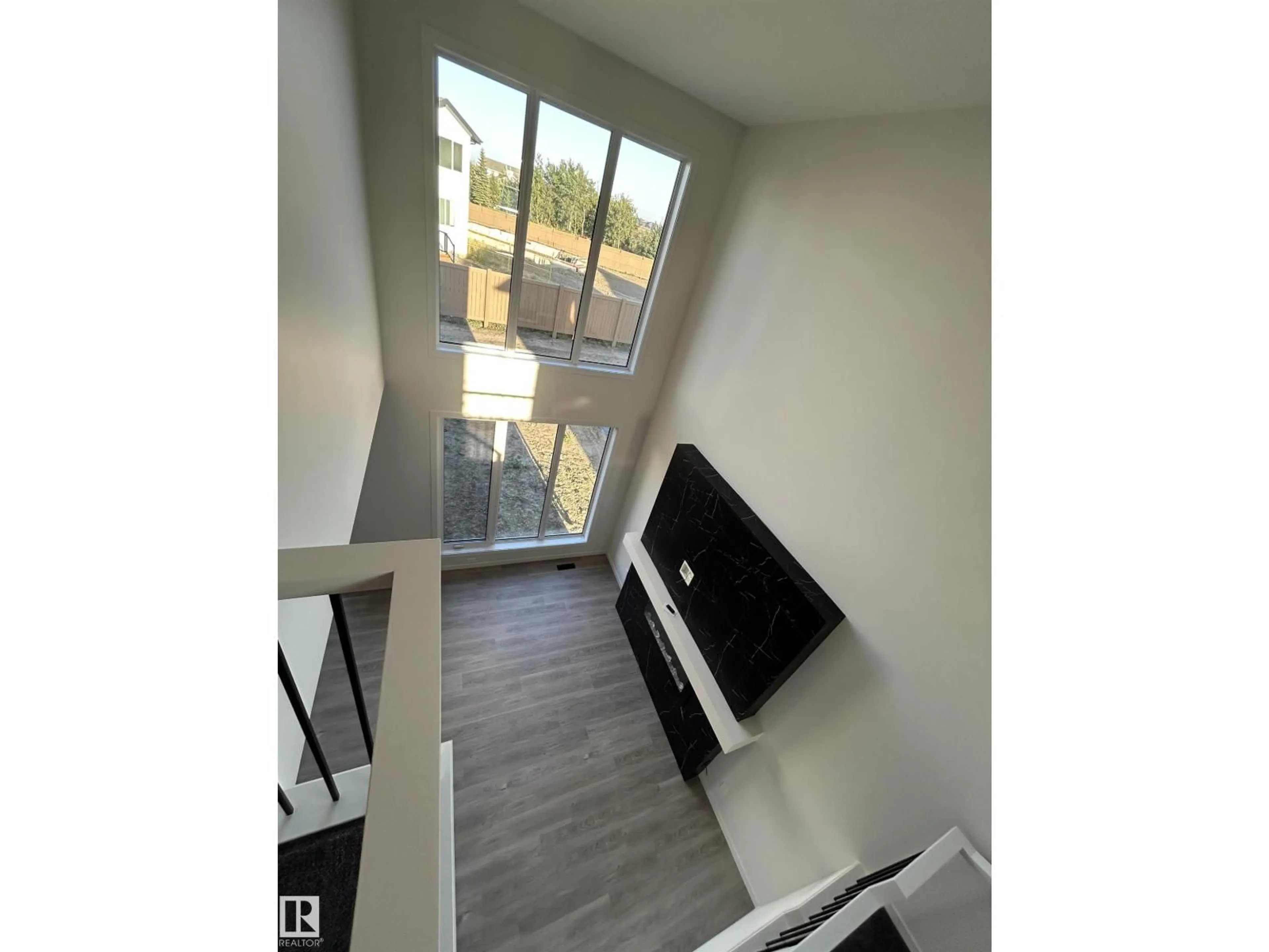 Unknown for SW - 2203 158 ST, Edmonton Alberta T6W5P5