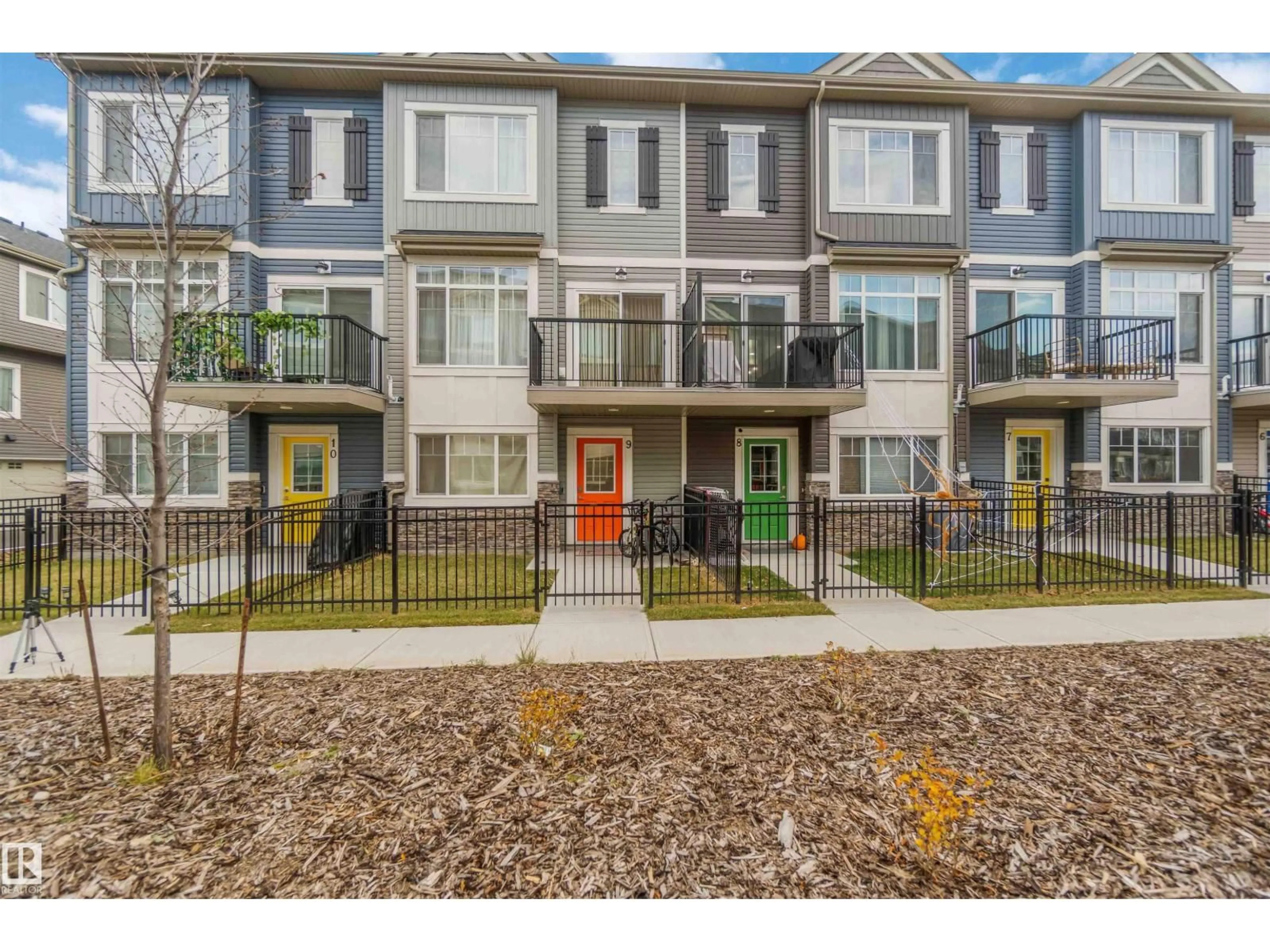 Unknown for 9 - 6214 CARTMELL CT, Edmonton Alberta T6W3L5