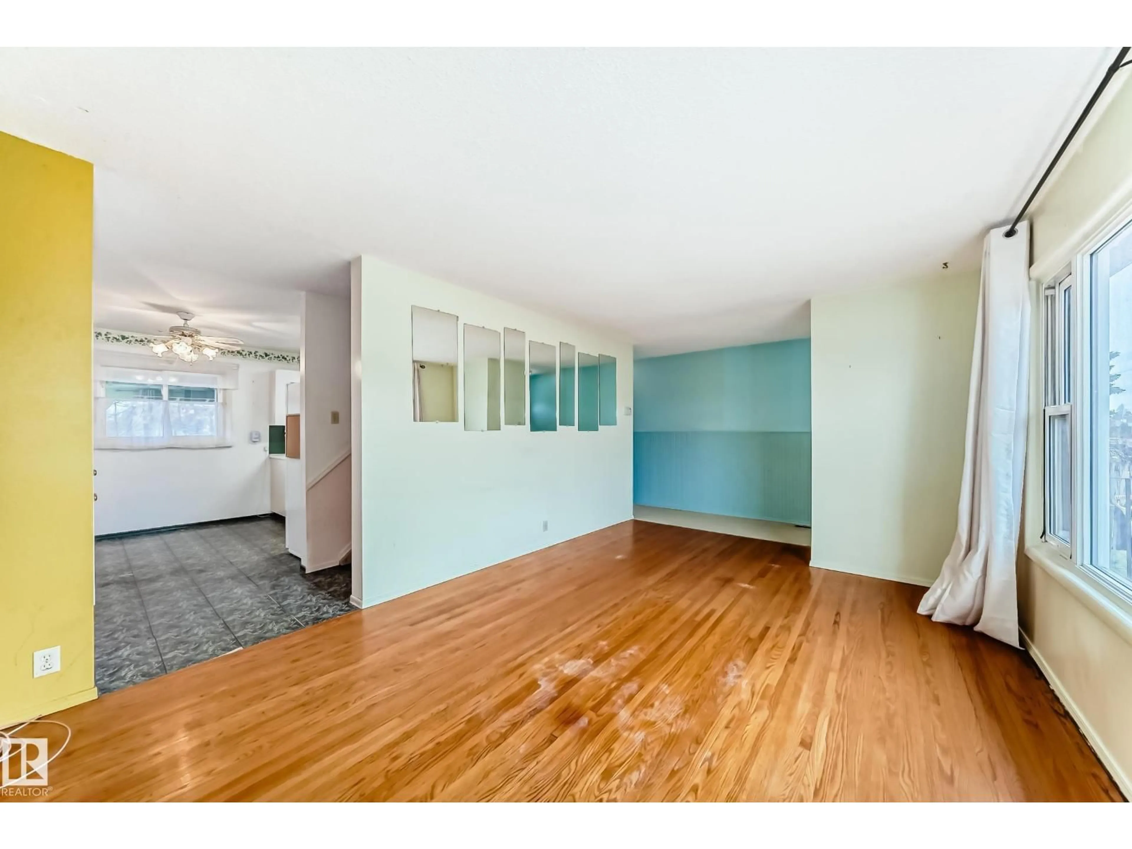 A pic of a room for 10329 132 AV, Edmonton Alberta T5E0Y8