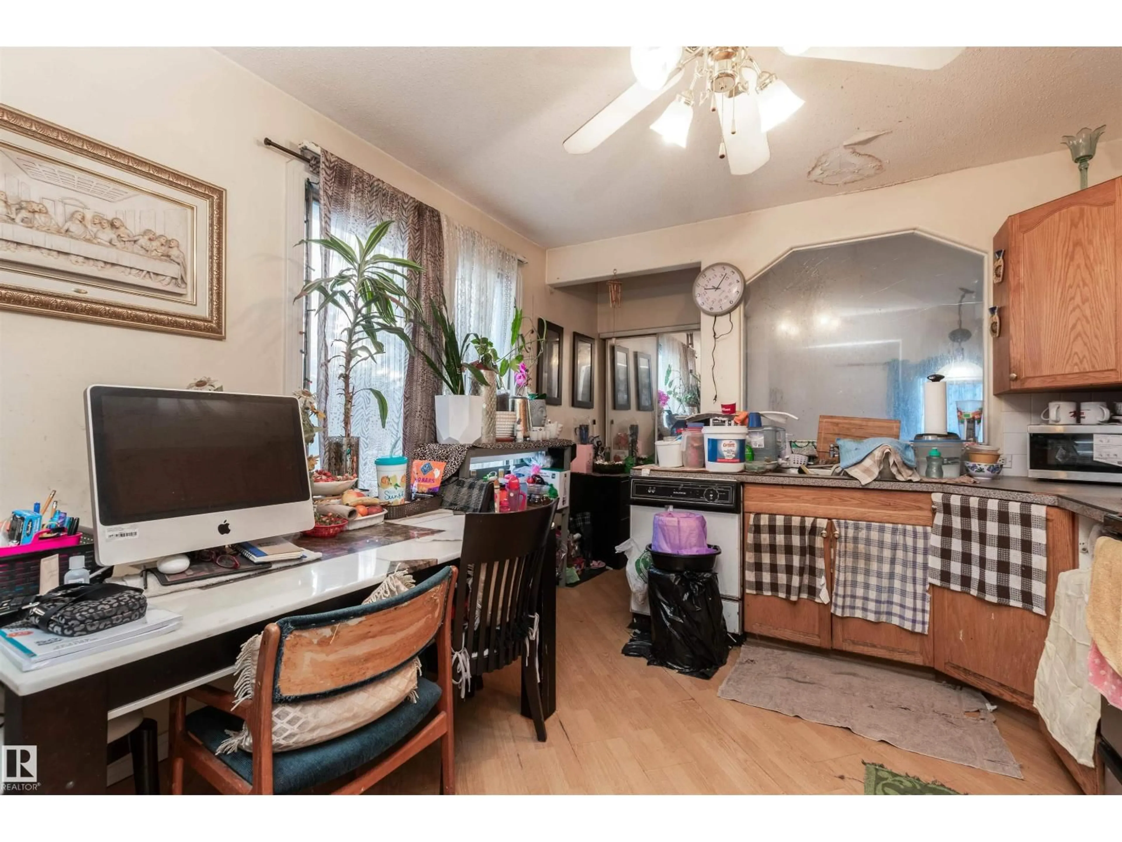 Dining room, unknown for 9714 154 ST NW, Edmonton Alberta T5P2G3