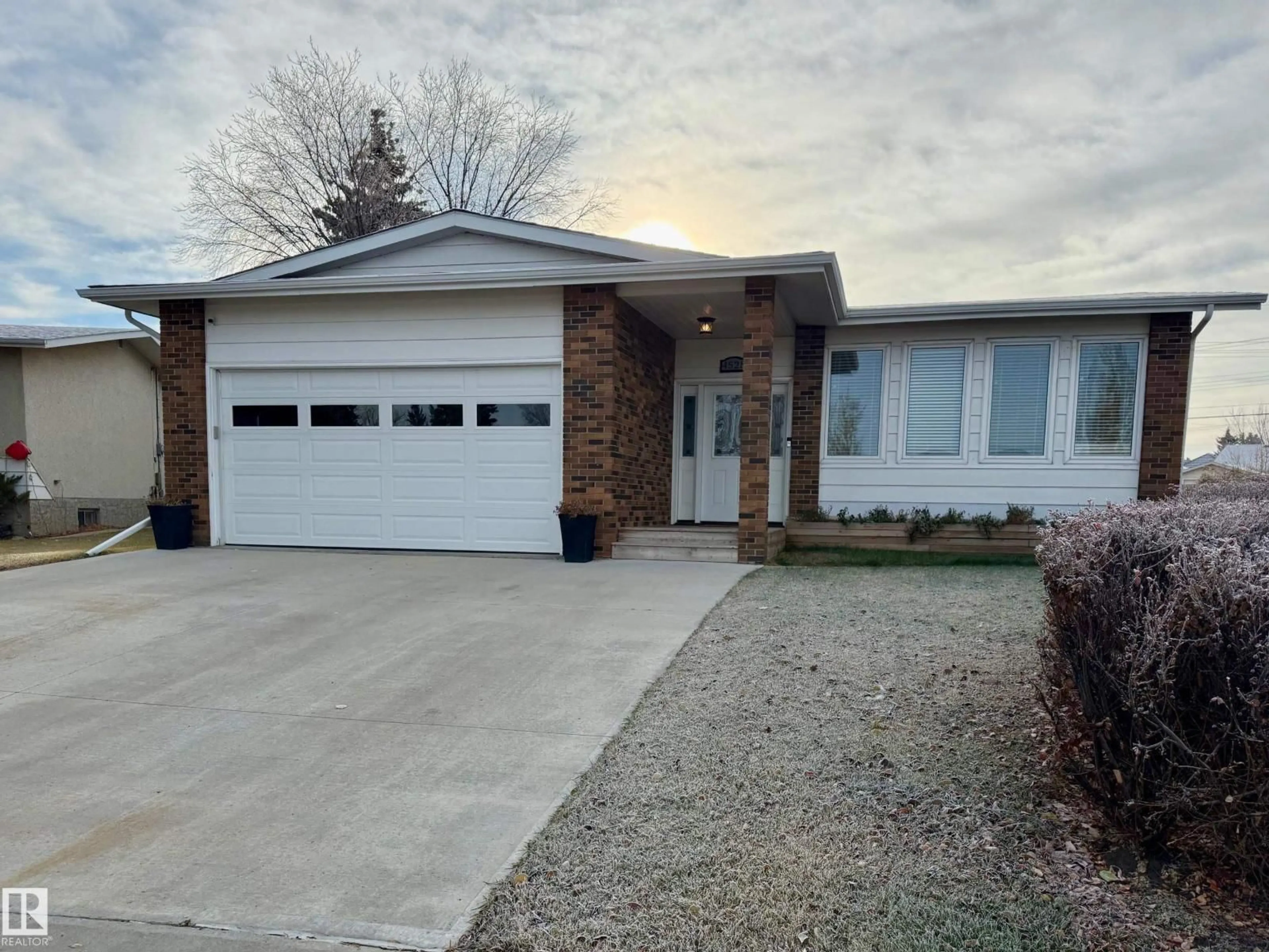 Home with brick exterior material, street for 4525 51 ST, Vegreville Alberta T9C1L6