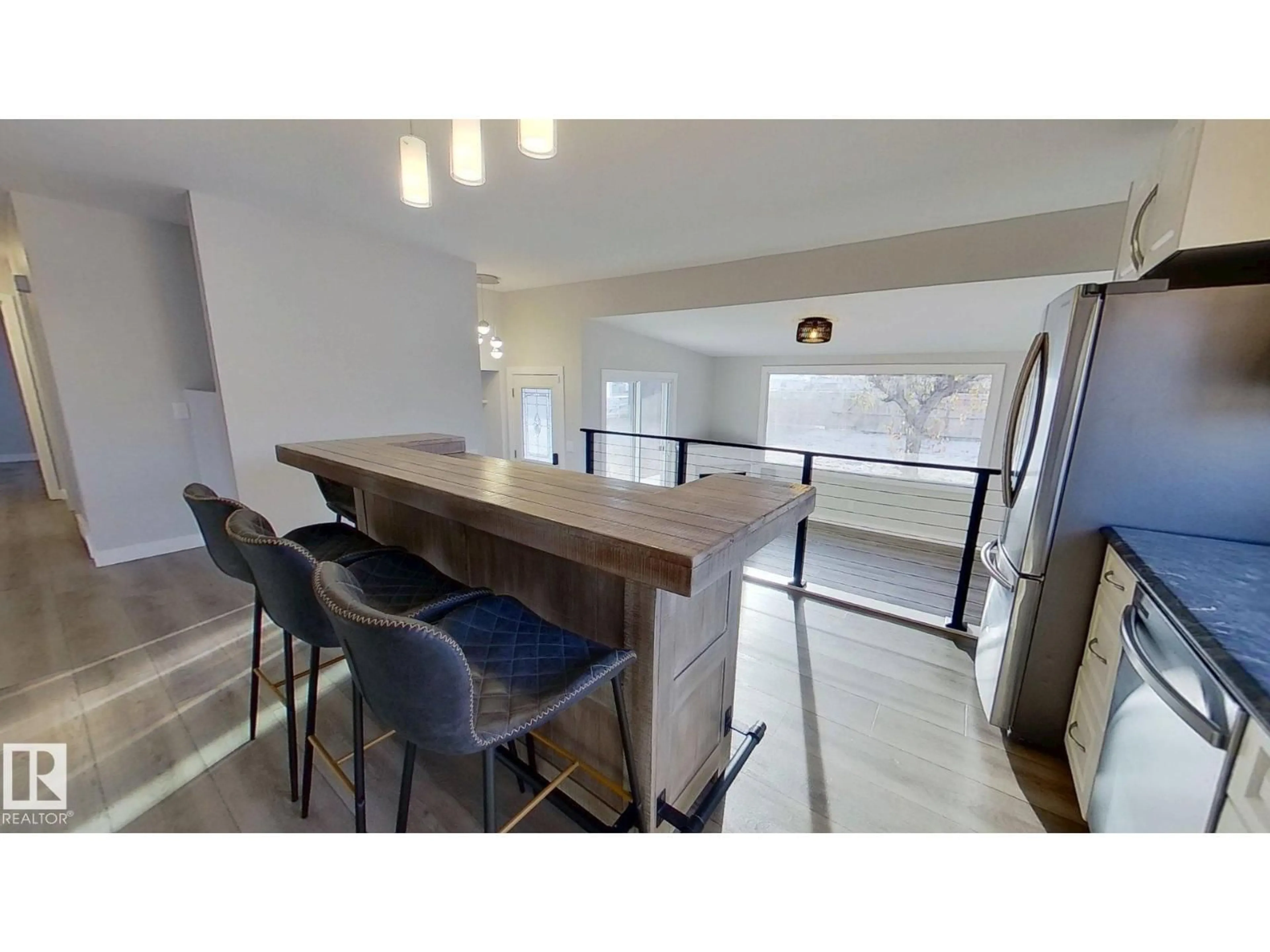 Unknown for 4525 51 ST, Vegreville Alberta T9C1L6