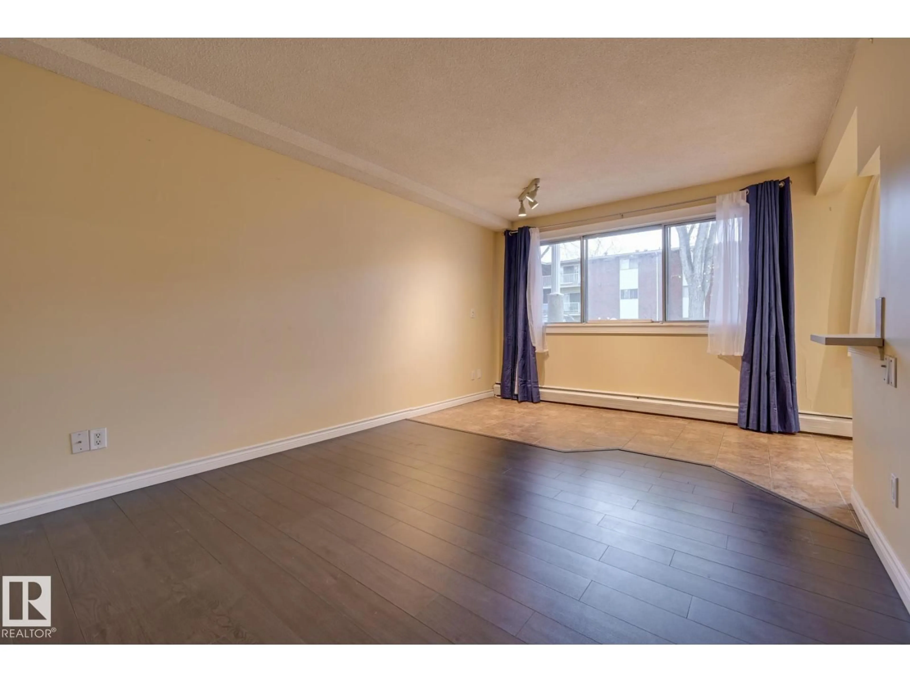 A pic of a room for 105 - 10621 79 AV, Edmonton Alberta T6E1S2