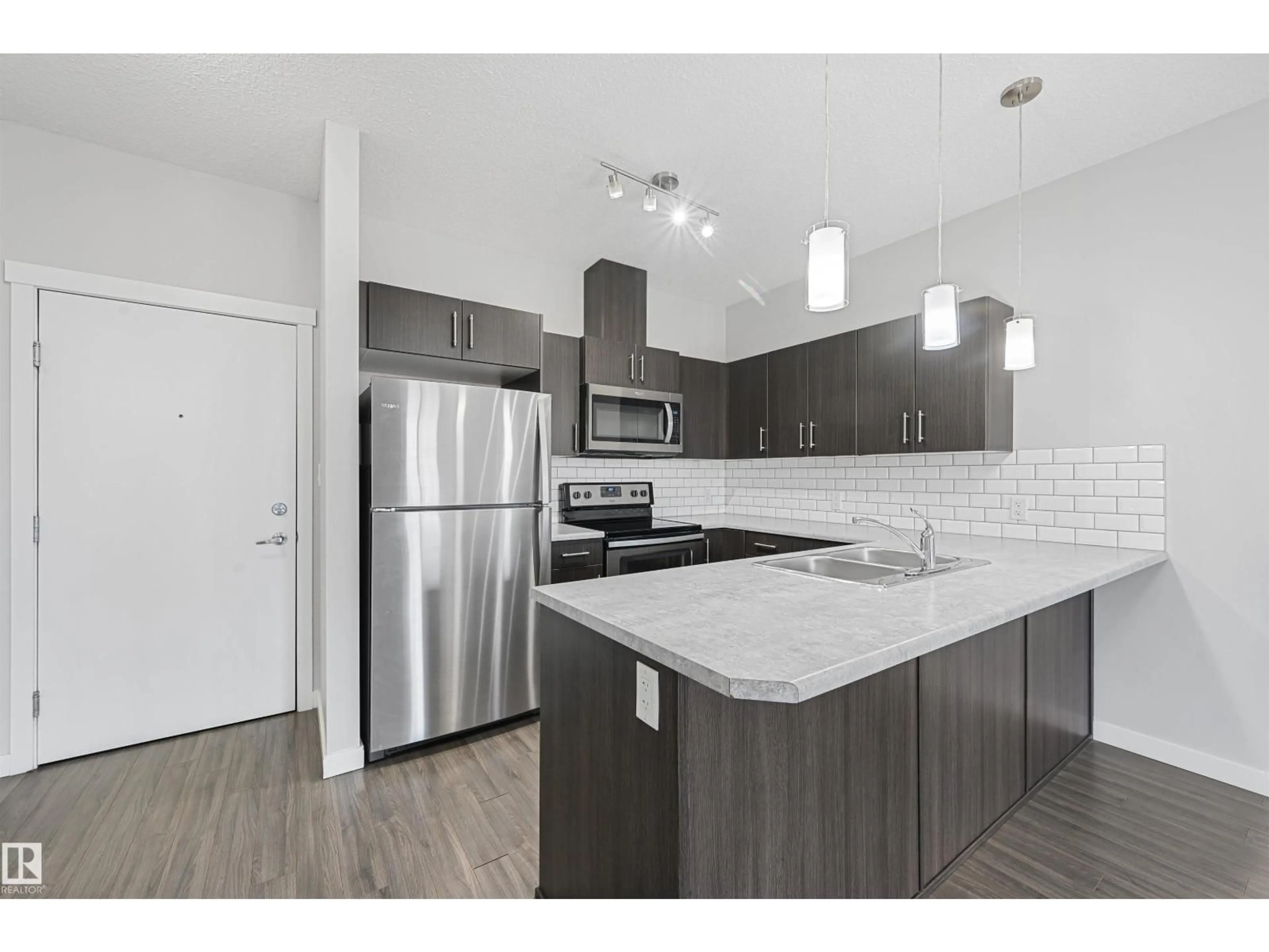 Open concept kitchen, unknown for #405 - 812 WELSH DR, Edmonton Alberta T6X1Y7