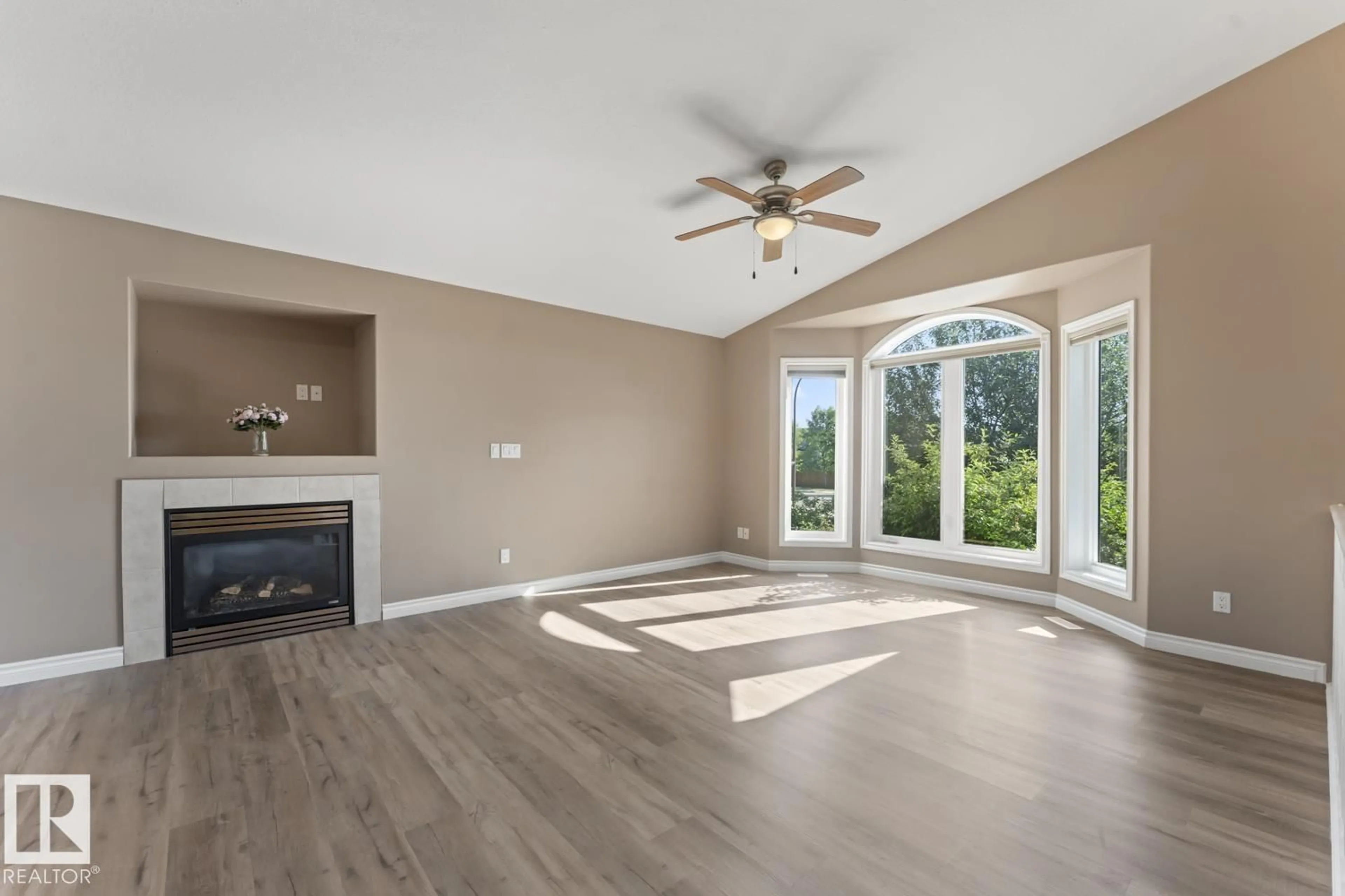 Unknown for 518 26 ST, Cold Lake Alberta T9M0B2