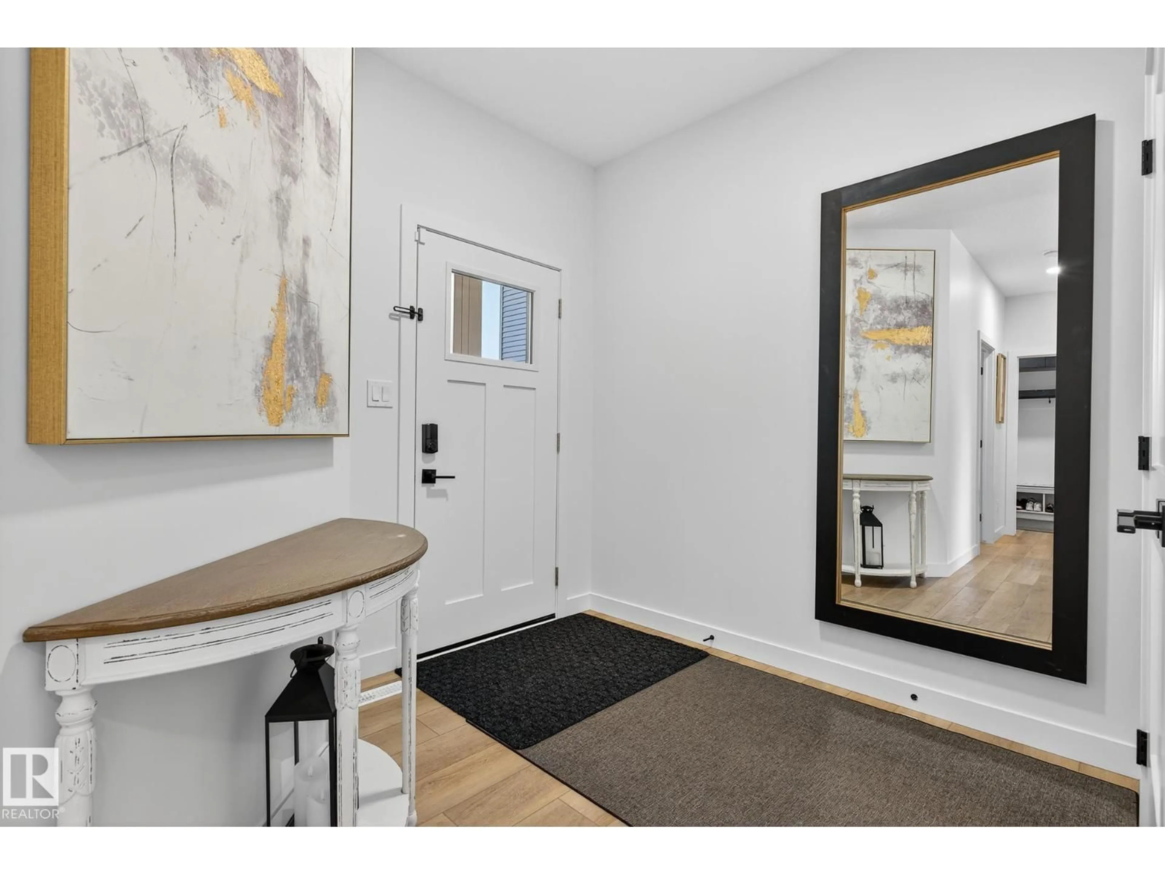 Indoor entryway for 9219 183 AV, Edmonton Alberta T5Z0S6