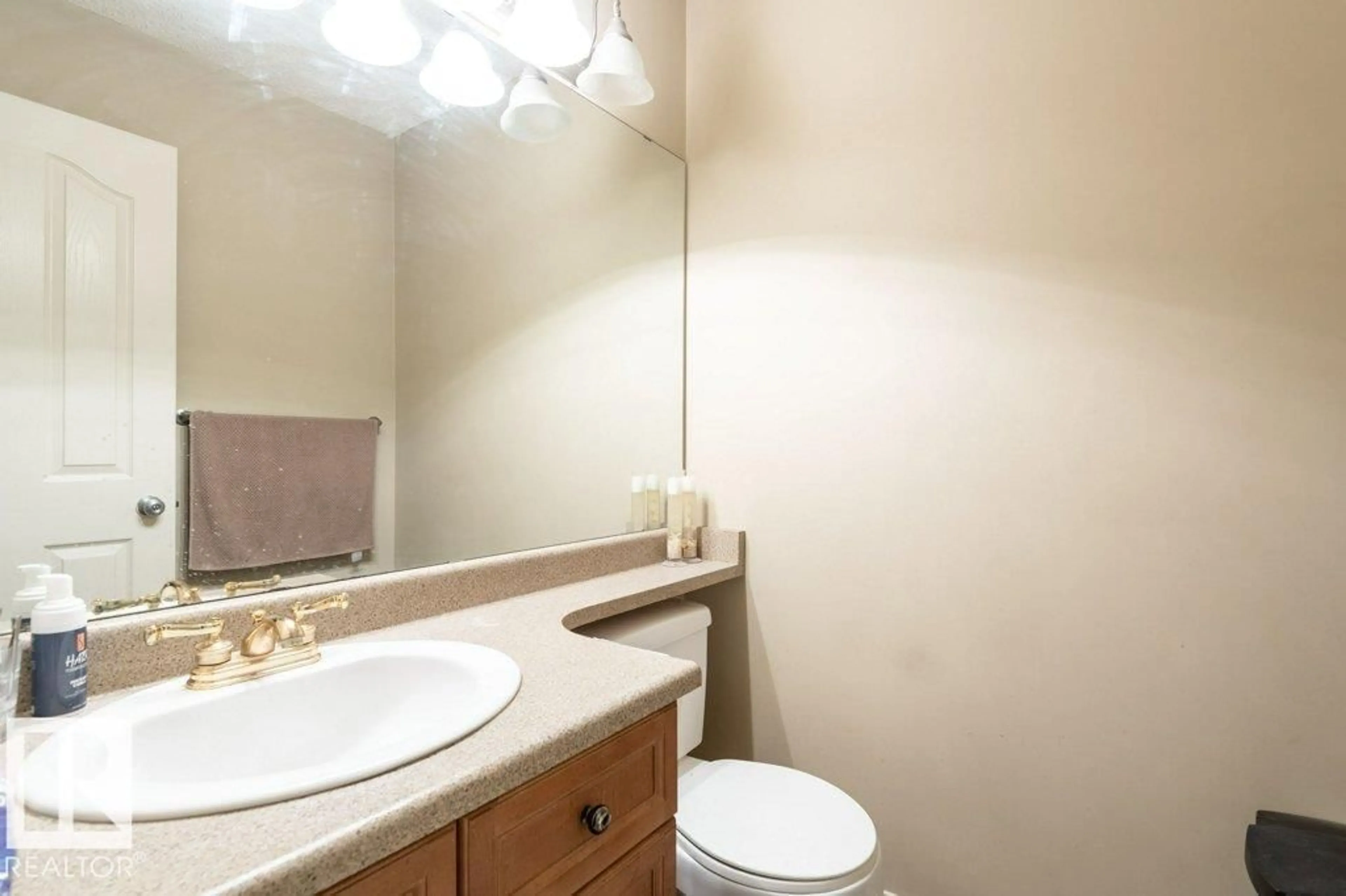 Standard bathroom, unknown for NW - 16228 48 ST, Edmonton Alberta T5Y3H6