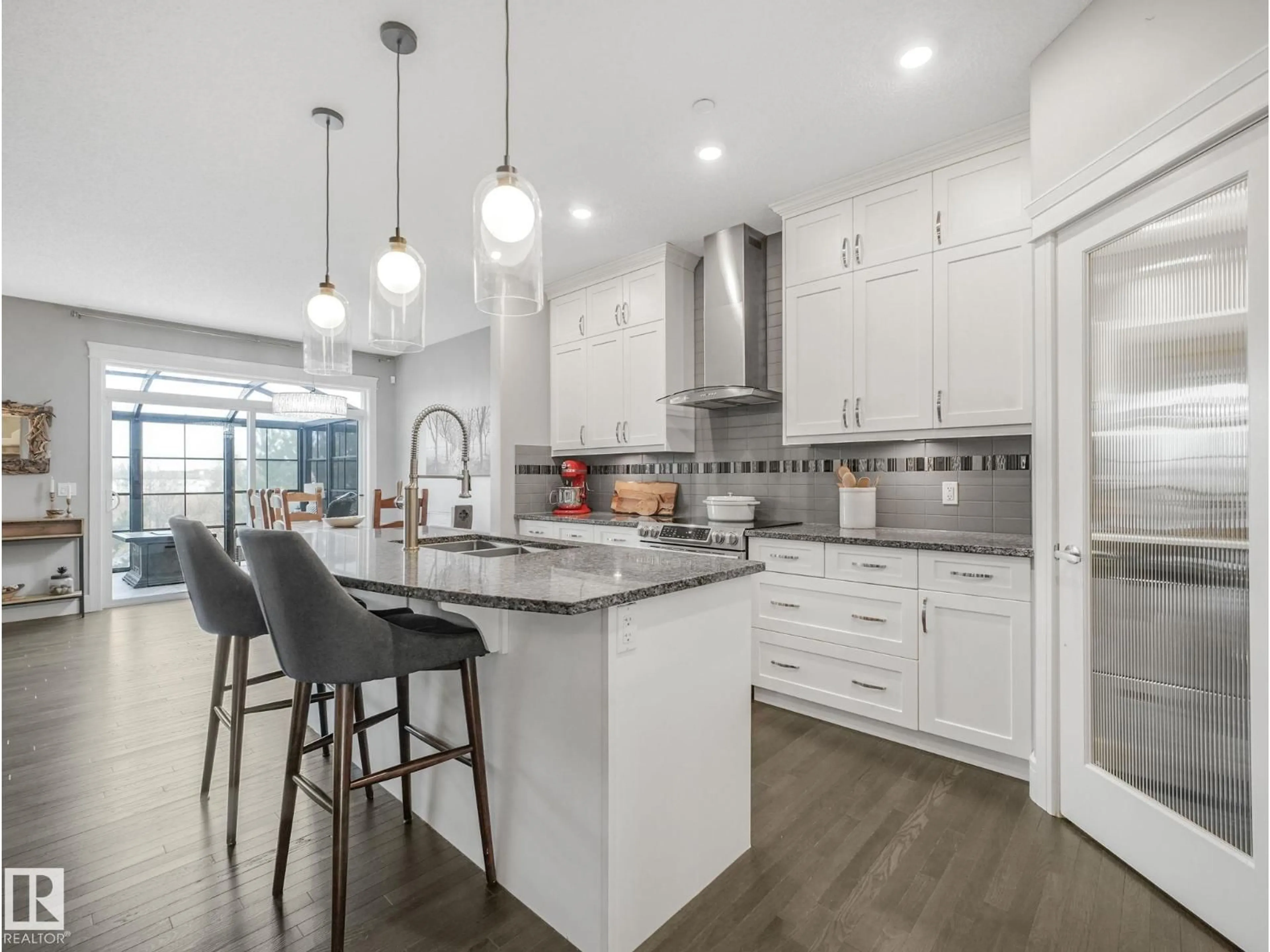 Contemporary kitchen, ceramic/tile floor for 1785 WESTERRA LO, Stony Plain Alberta T7Z0L8