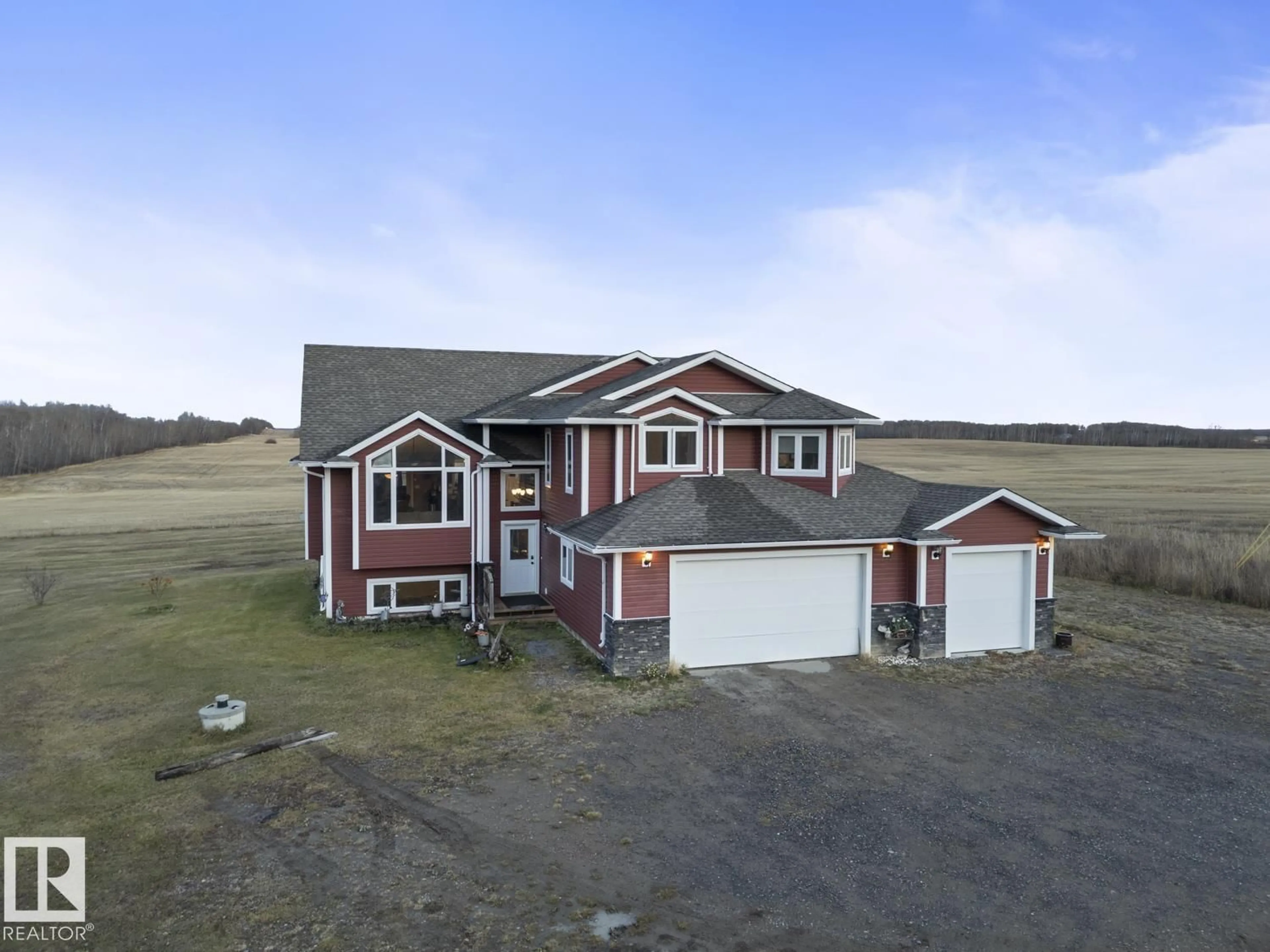 A pic from outside/outdoor area/front of a property/back of a property/a pic from drone, building for 61415 RANGE ROAD 422, Rural Bonnyville M.D. Alberta T9M1P2