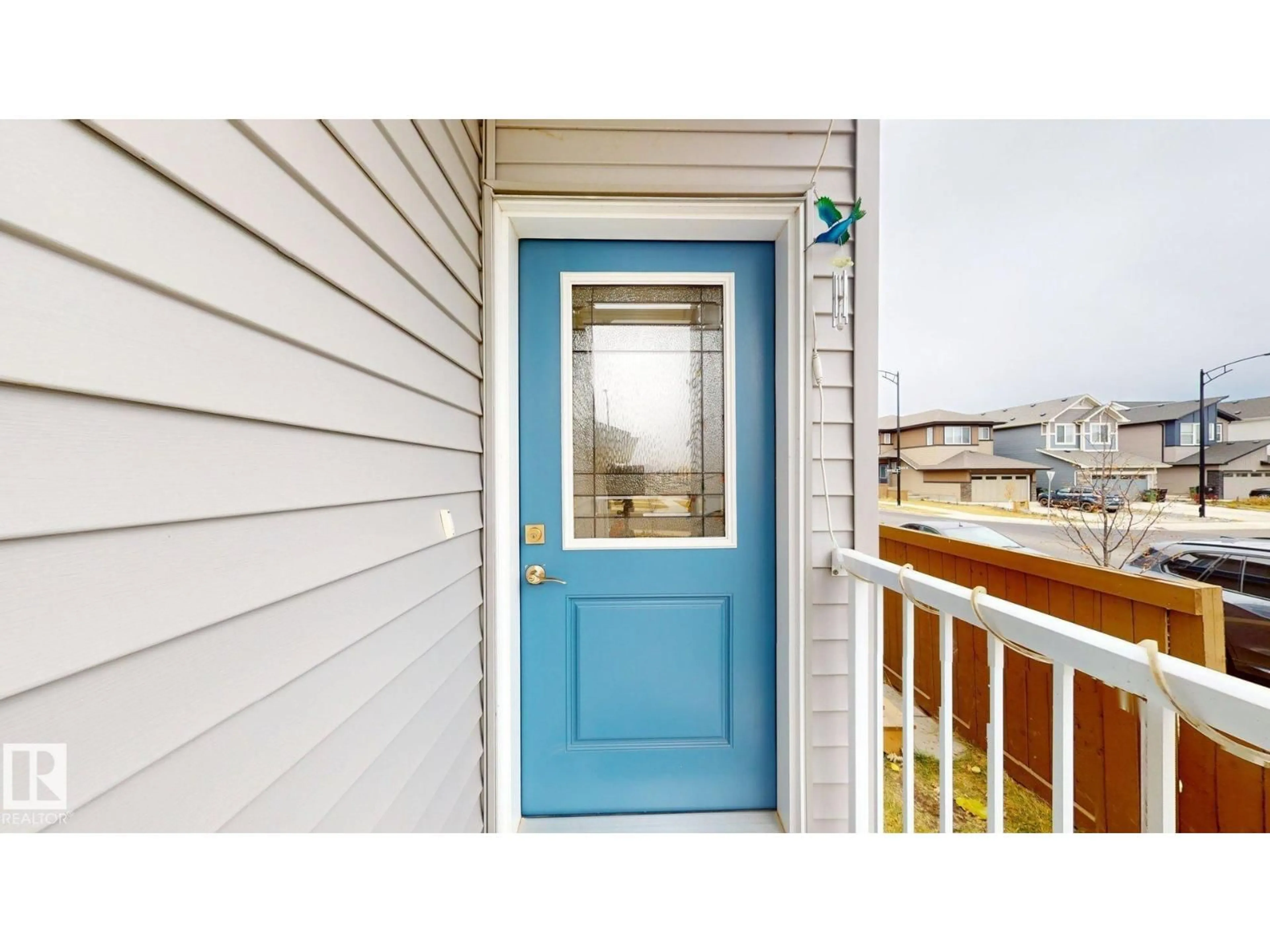 Home with vinyl exterior material, street for 1459 CHERNIAK WY, Edmonton Alberta T6W5B1