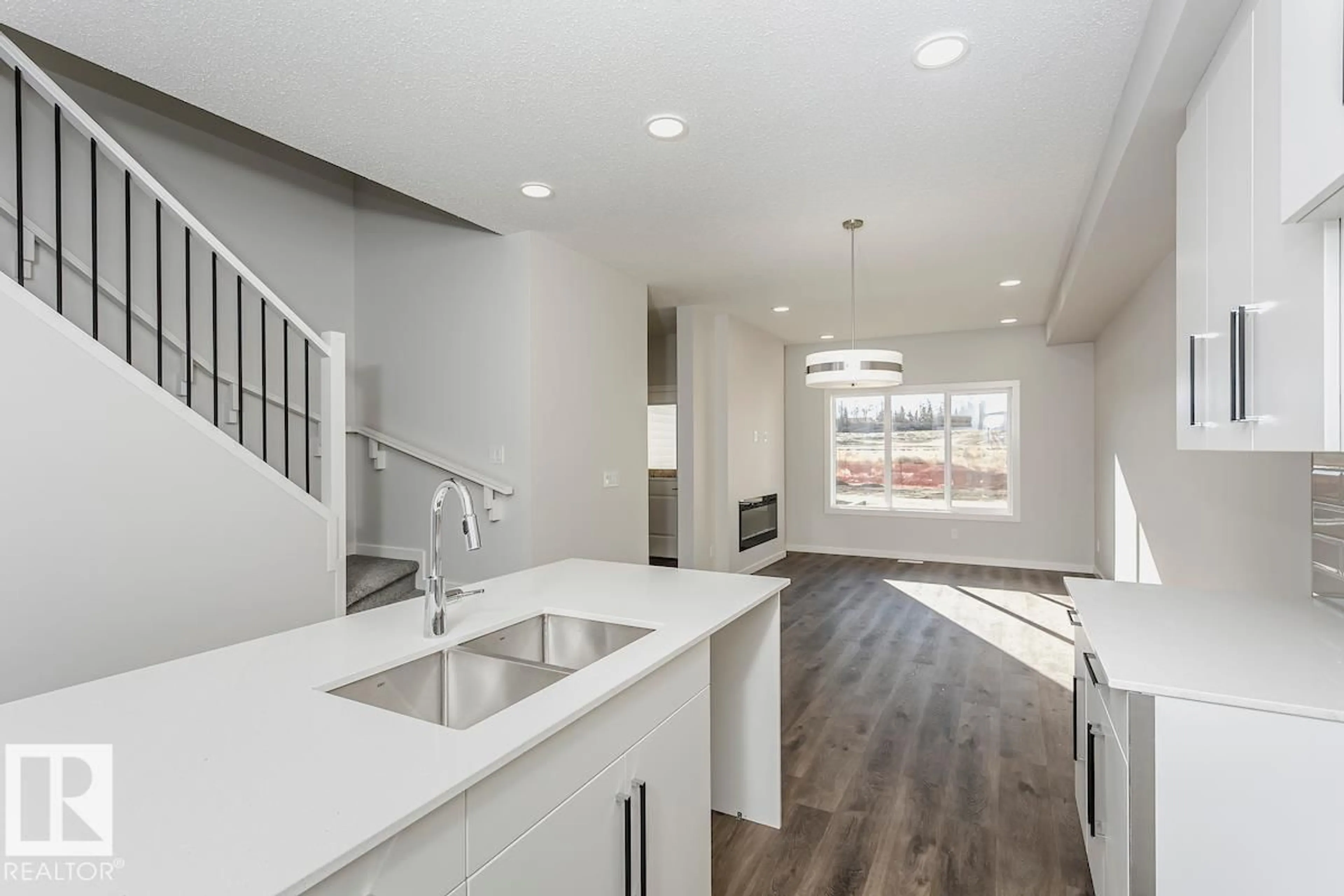Open concept kitchen, ceramic/tile floor for 4299 KINGLET DR, Edmonton Alberta T5S2C2