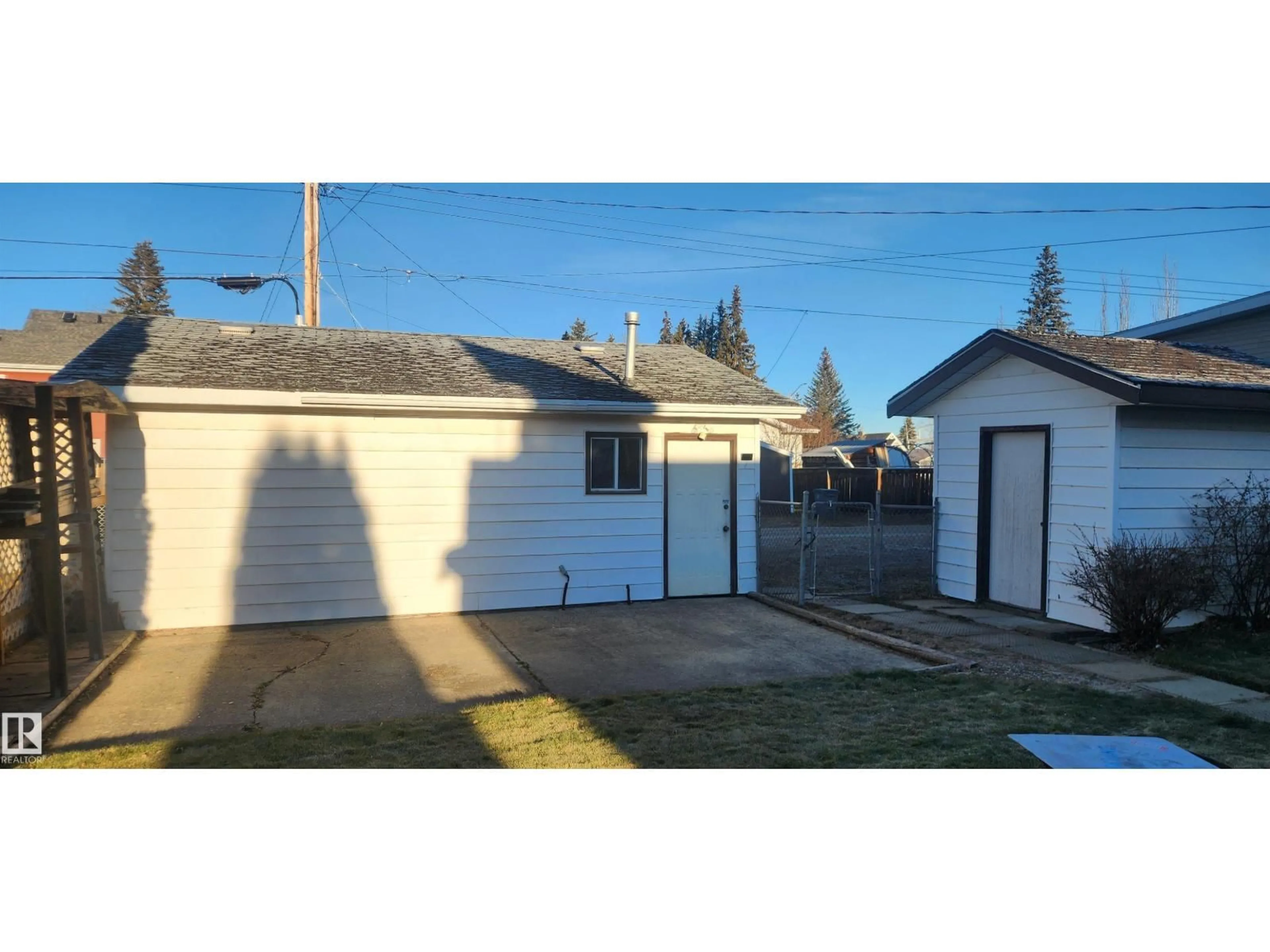 A pic from outside/outdoor area/front of a property/back of a property/a pic from drone, street for 5224 49 AV, Rural Lac Ste. Anne County Alberta T0E0A0