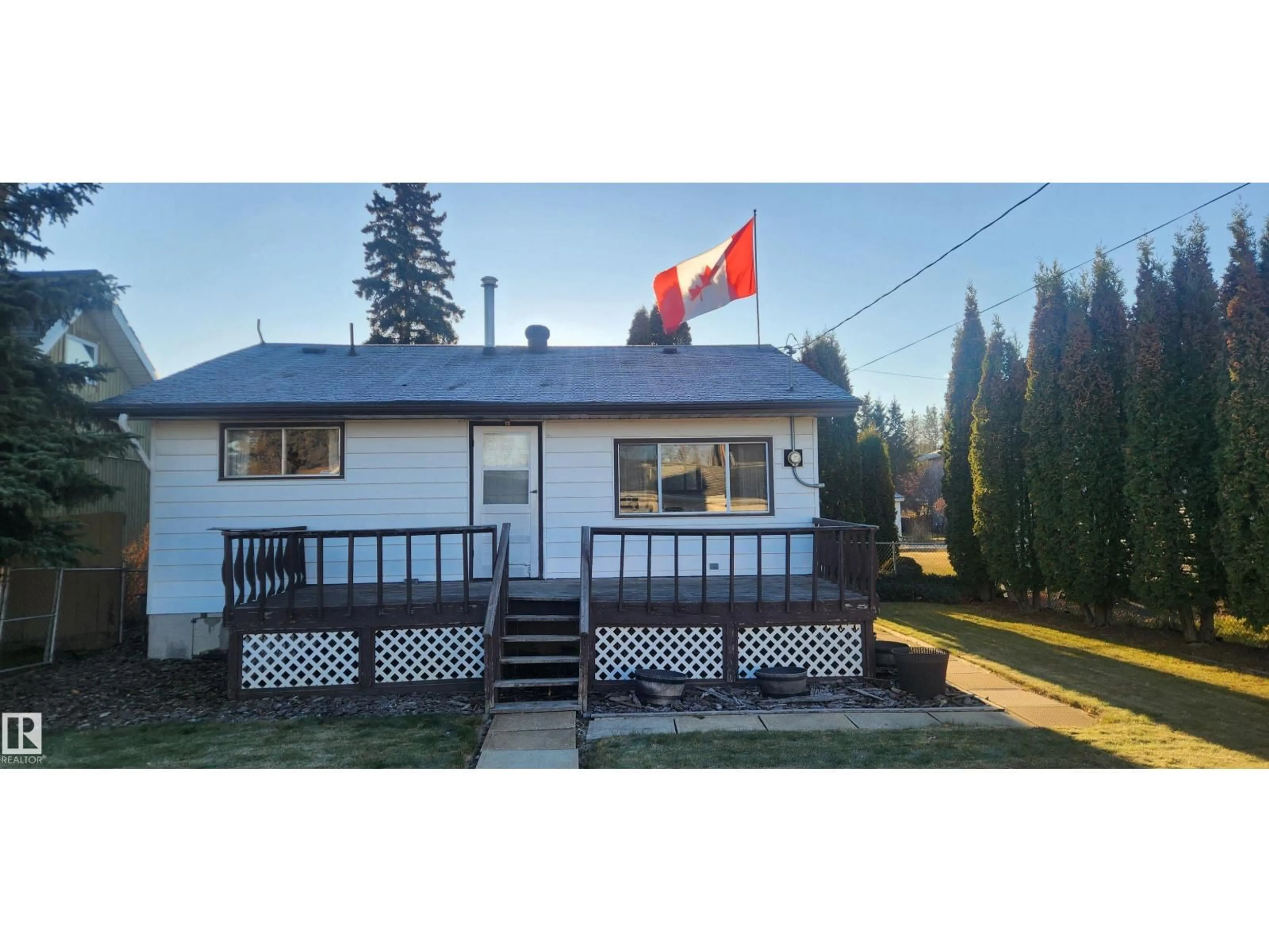 Home with vinyl exterior material, street for 5224 49 AV, Rural Lac Ste. Anne County Alberta T0E0A0