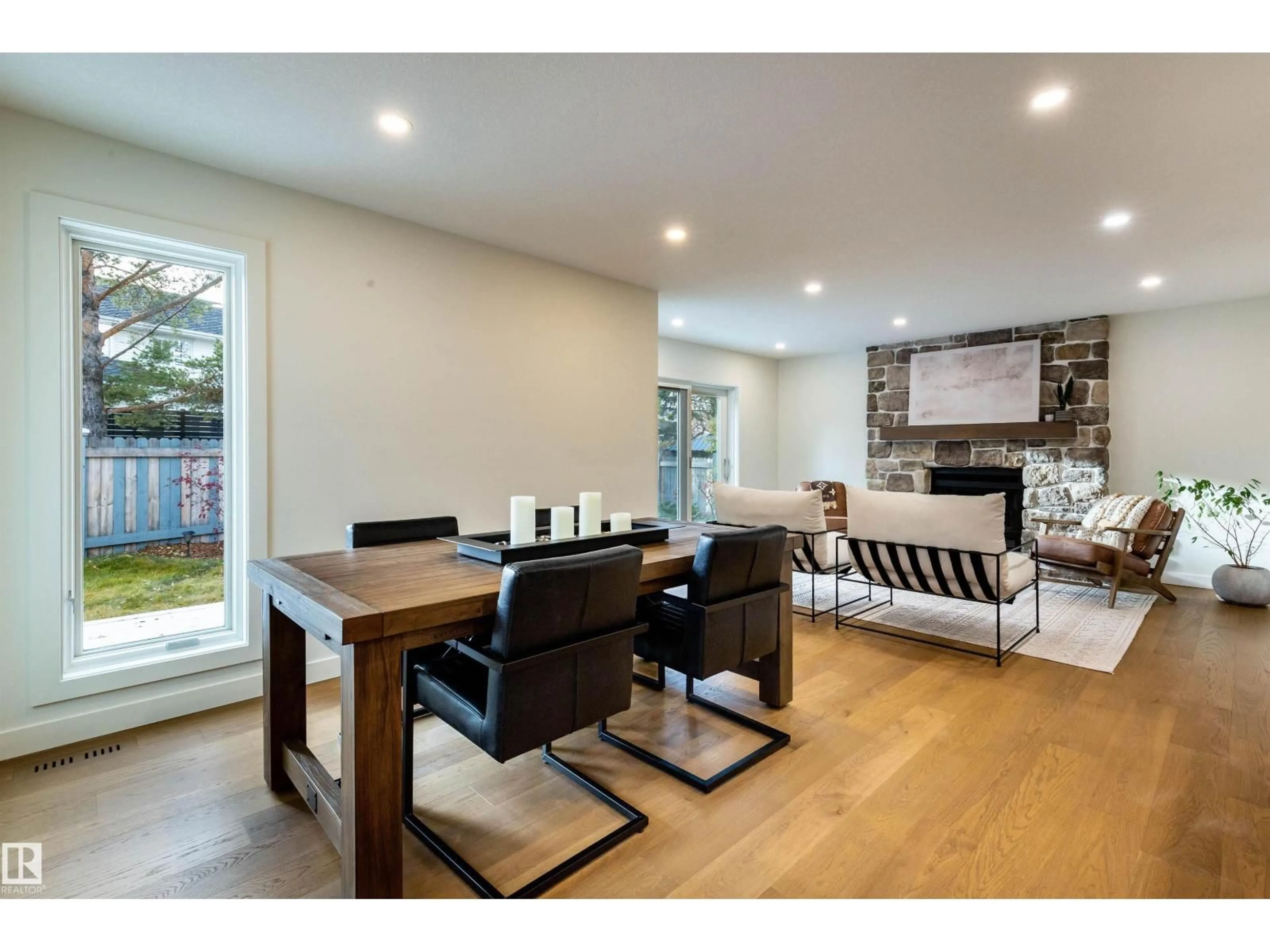 Unknown for 2 KIRKLEES CR, Sherwood Park Alberta T8A5H3