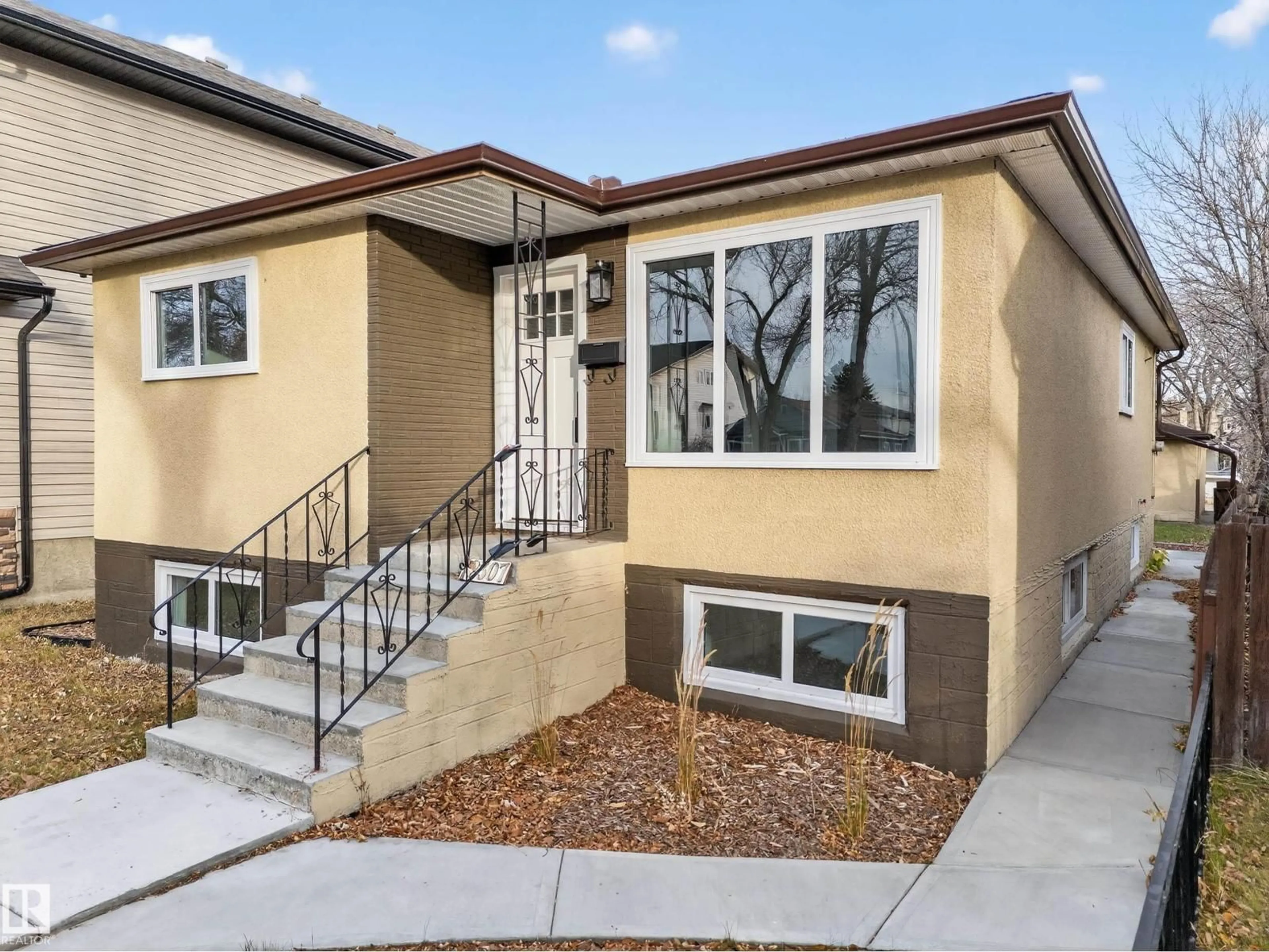 Unknown for NW - 12307 85 ST, Edmonton Alberta T5B3H1