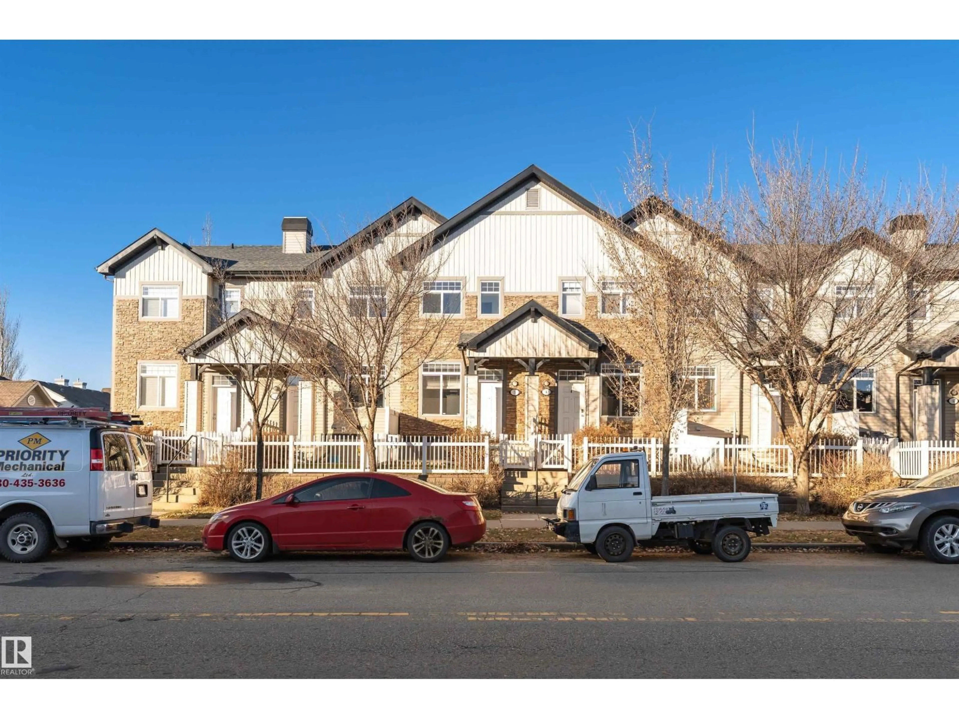 Unknown for #3 - 465 HEMINGWAY RD, Edmonton Alberta T6M0J7