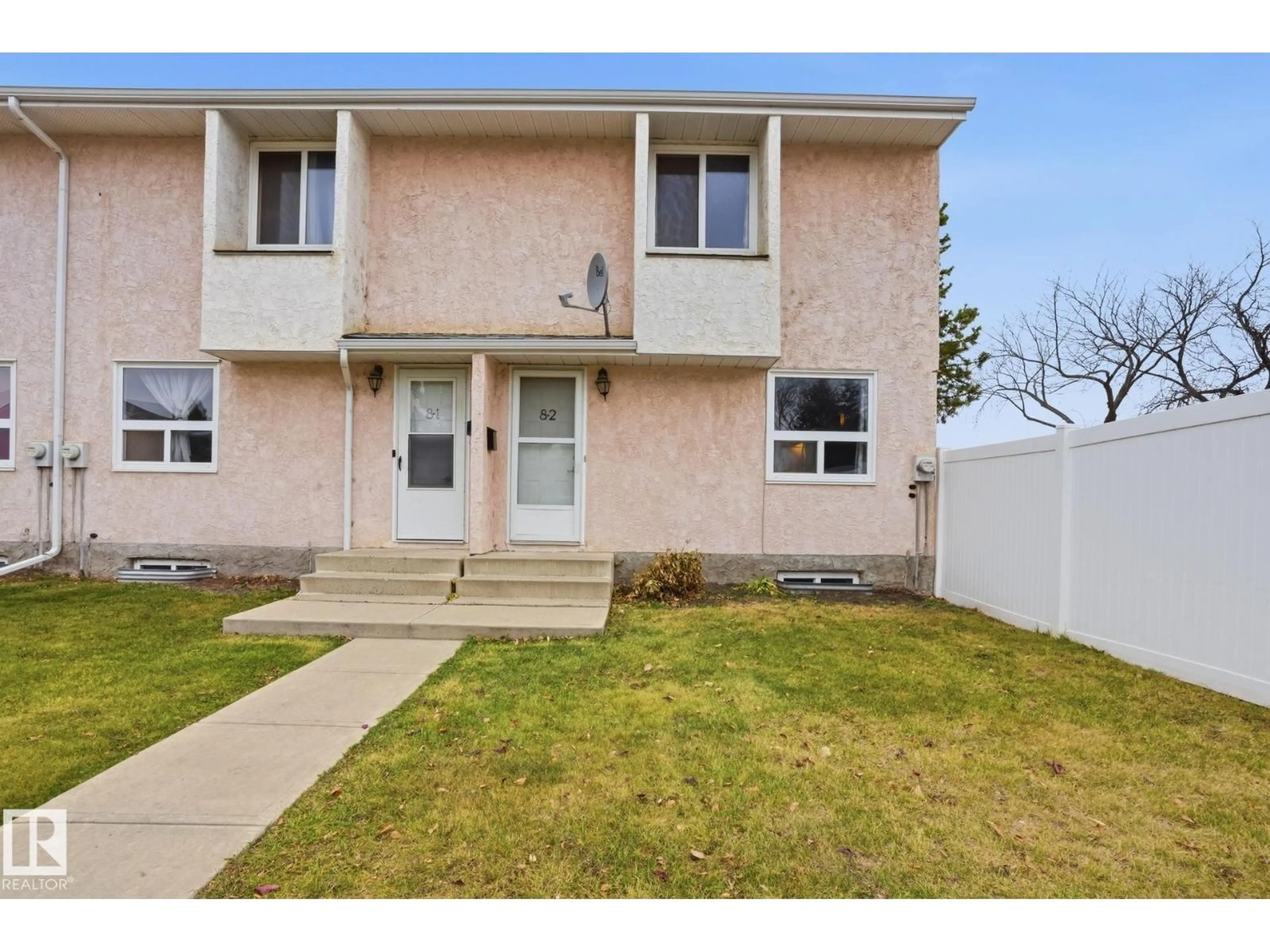 Unknown for NW - 82 LAKEWOOD VG, Edmonton Alberta T6K2B3
