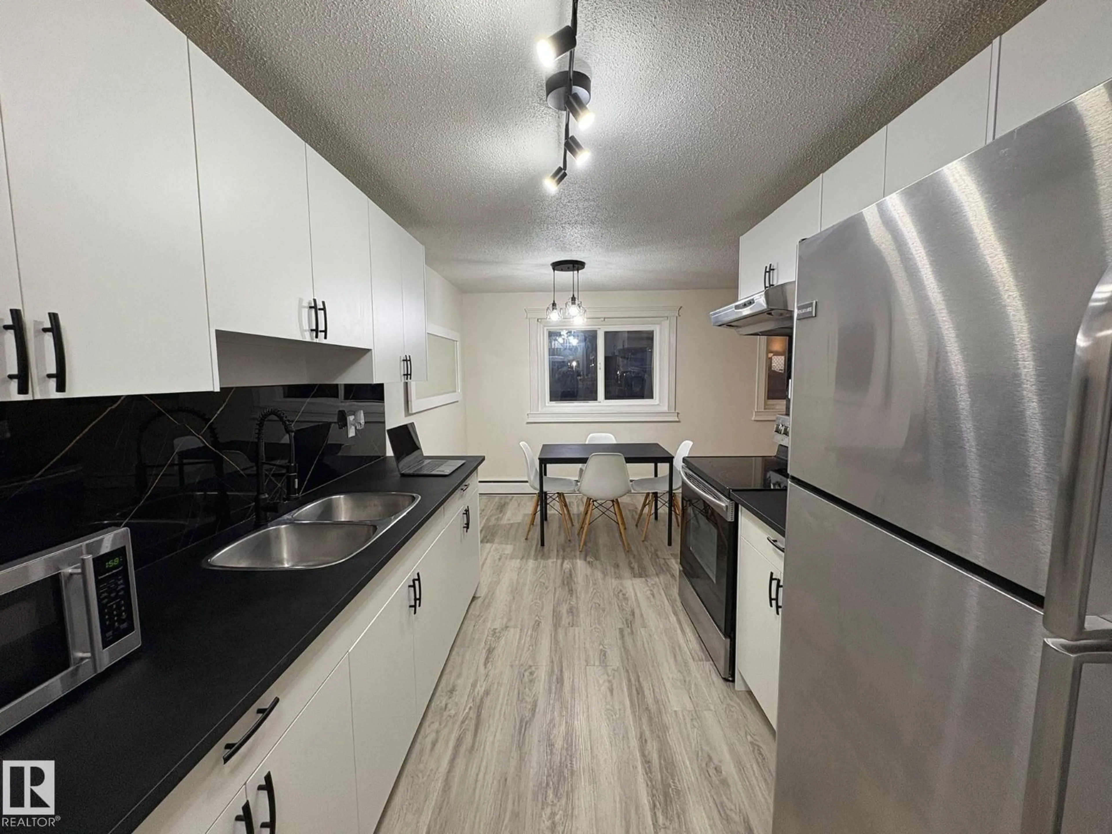 Standard kitchen, unknown for #107 - 7204 81 AV, Edmonton Alberta T6B0E2