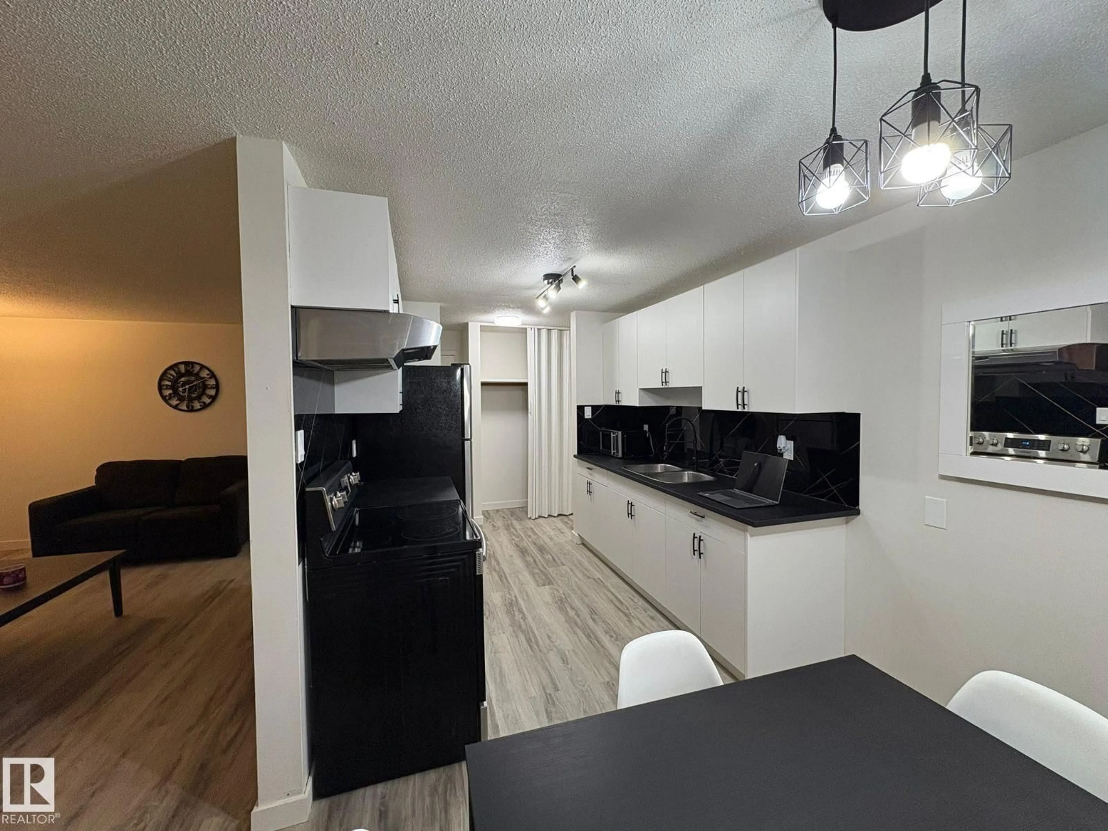 Unknown for #107 - 7204 81 AV, Edmonton Alberta T6B0E2