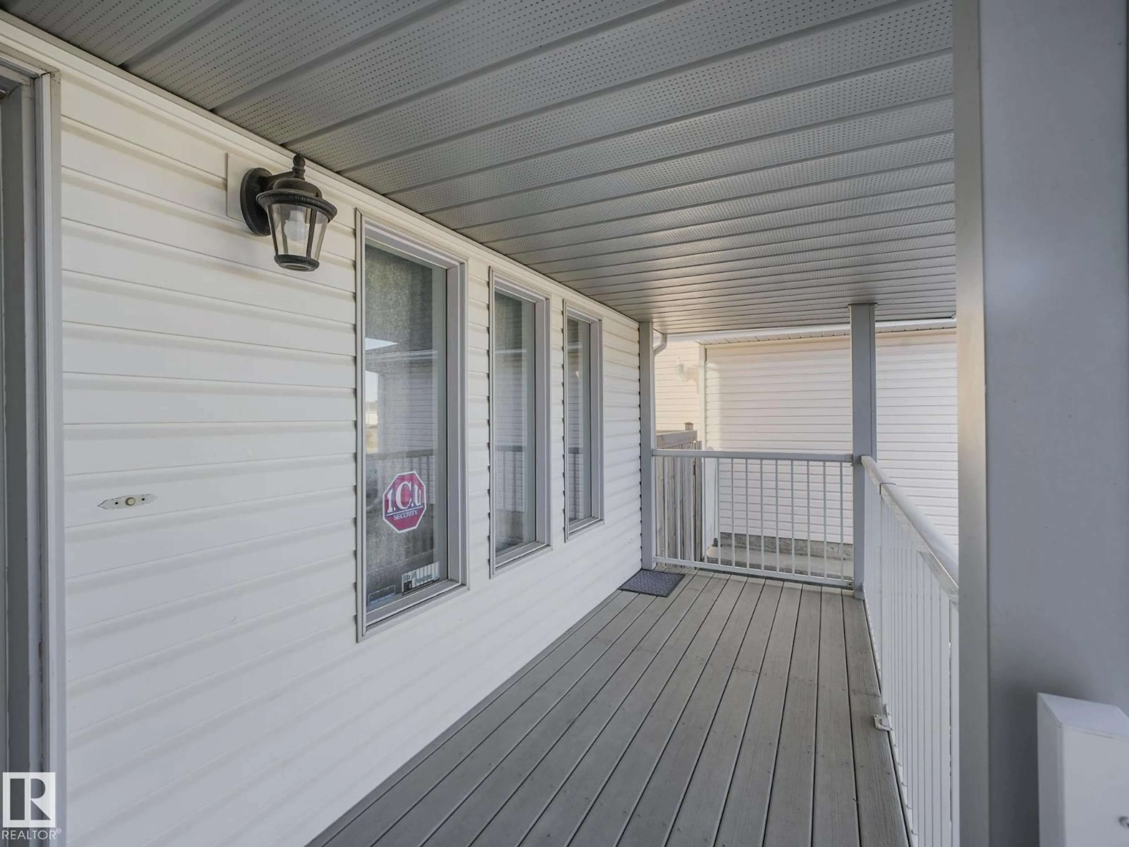 Unknown for 6219 162 AV, Edmonton Alberta T5Y2R1