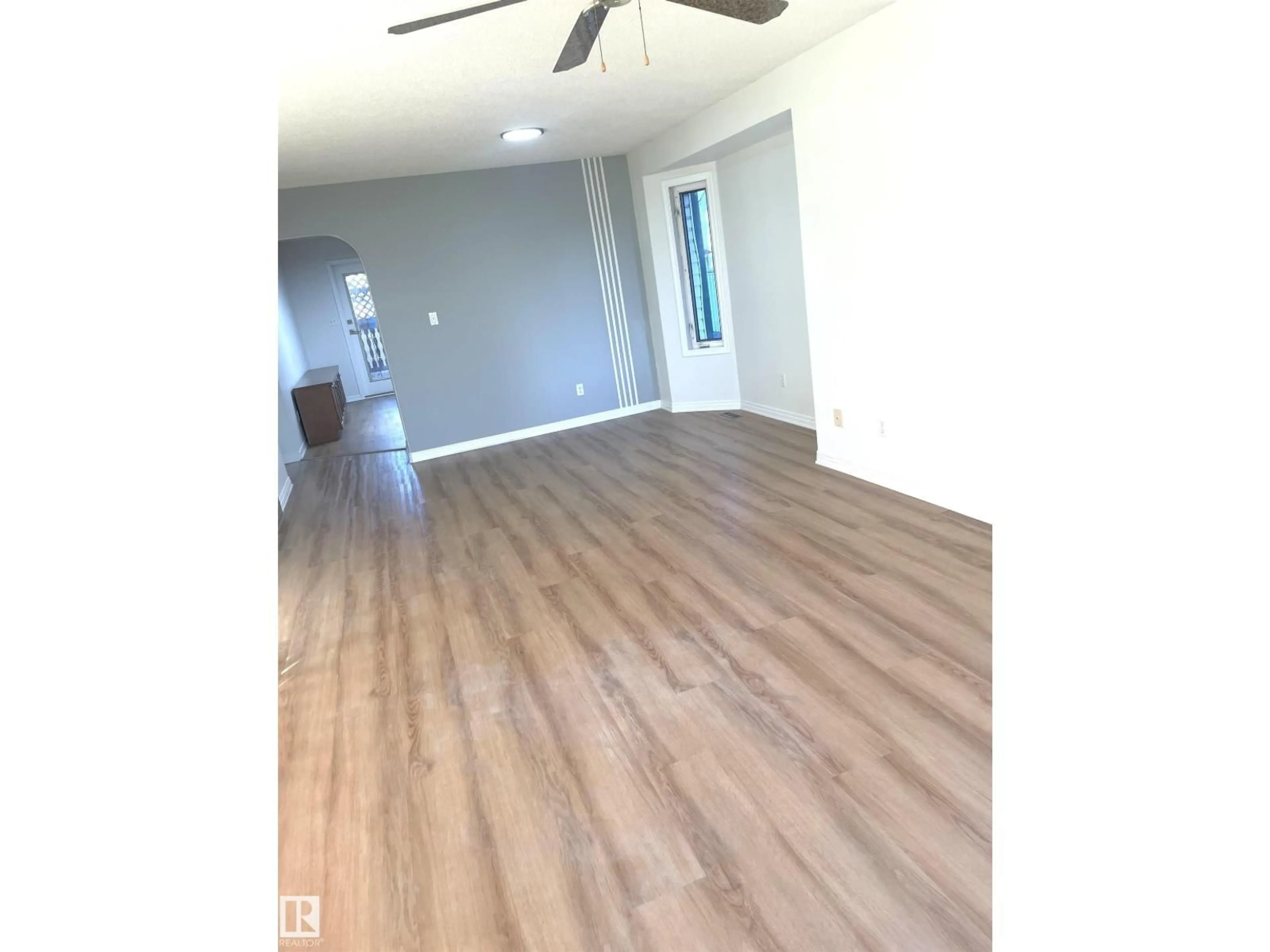 A pic of a room for 1043 JONES CR, Edmonton Alberta T6L6Y2